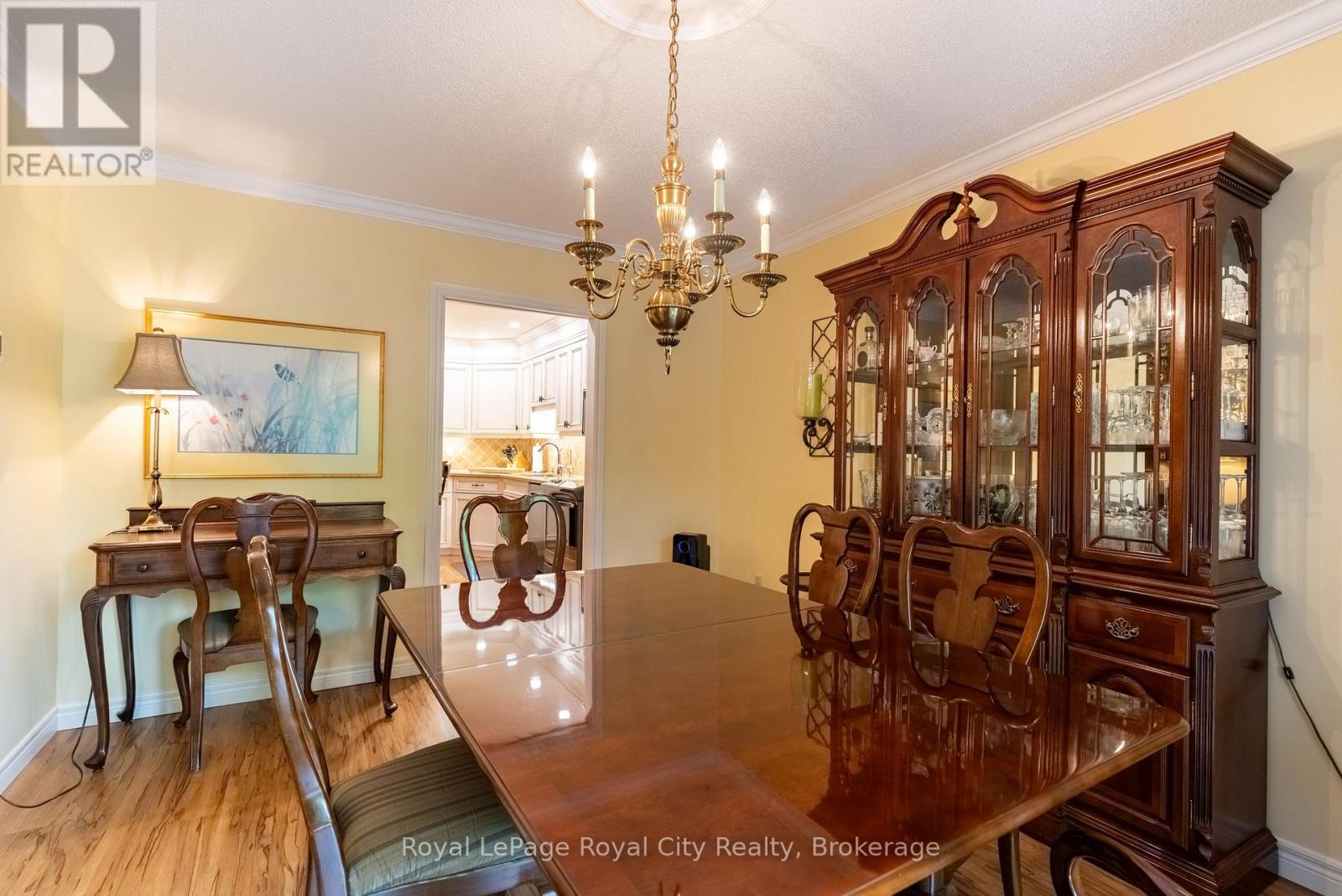 101 - 121 Waterloo Avenue, Guelph (Downtown), Ontario  N1H 3H9 - Photo 11 - X12414649