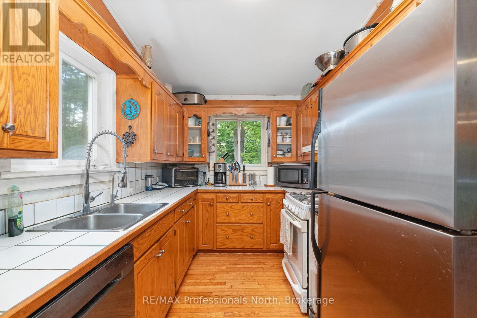187 Stephenson 4 Road W, Huntsville, Ontario  P0B 1L0 - Photo 13 - X12414654