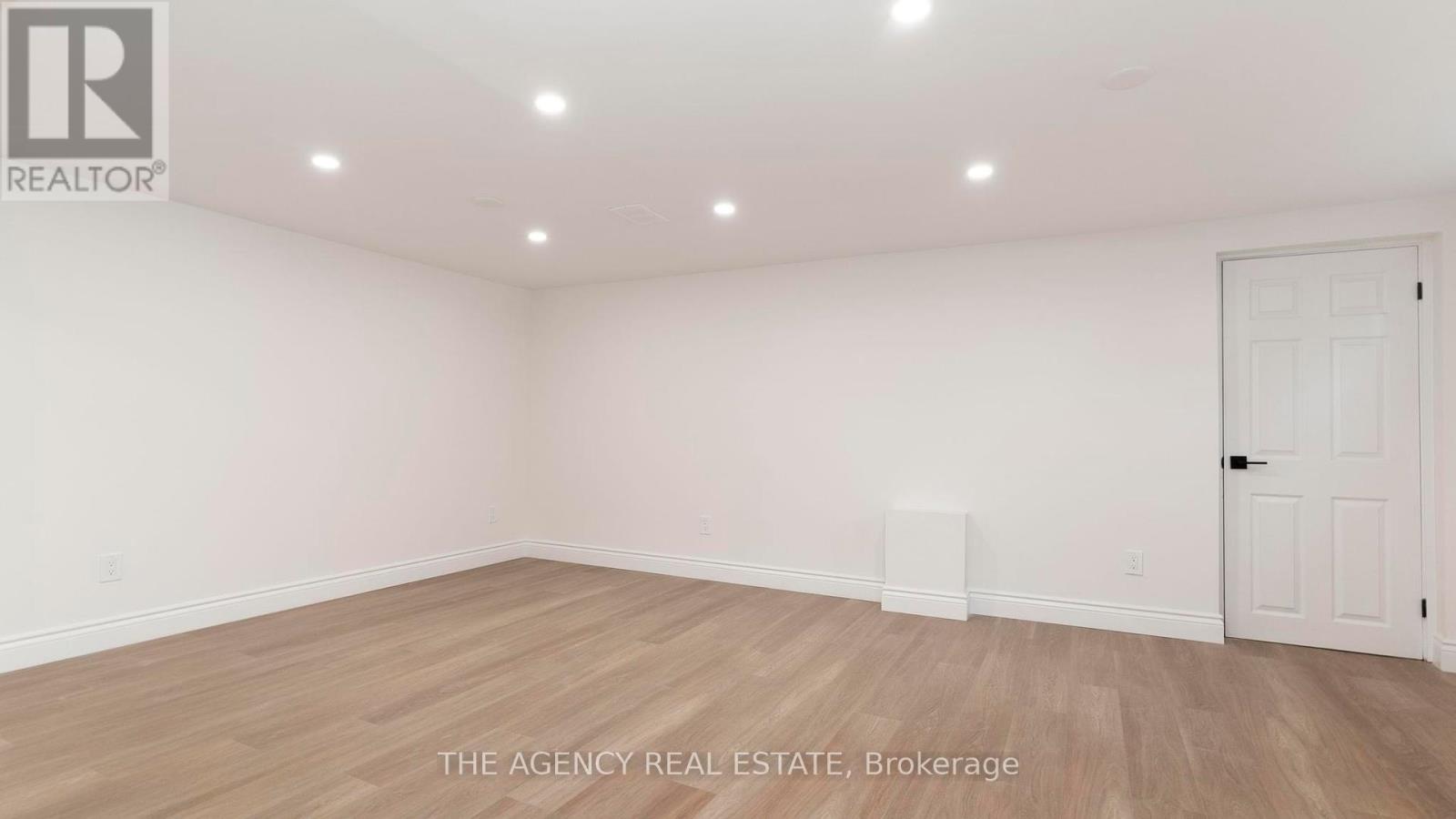38 Langton Road, London East, Ontario  N5V 2L8 - Photo 14 - X12414675