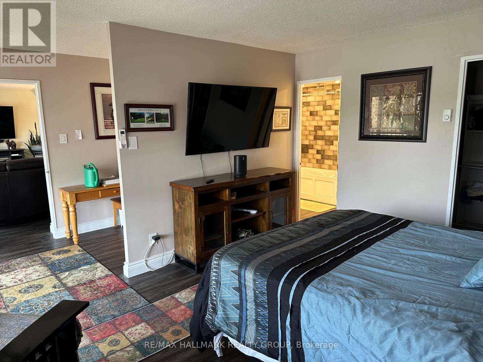 902 - 109 King Street E, Brockville, Ontario  K6V 1B8 - Photo 17 - X12414639