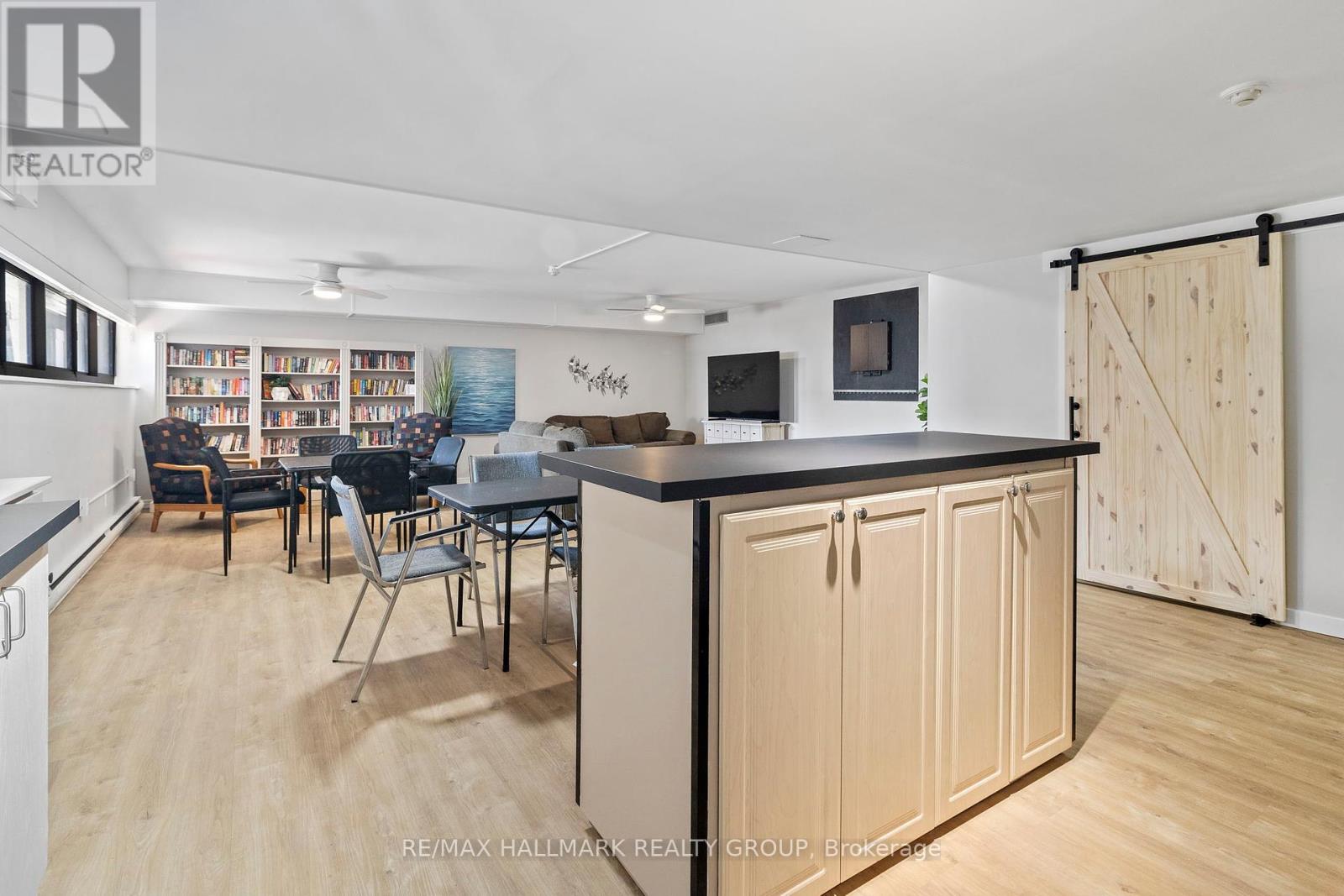 902 - 109 King Street E, Brockville, Ontario  K6V 1B8 - Photo 25 - X12414639