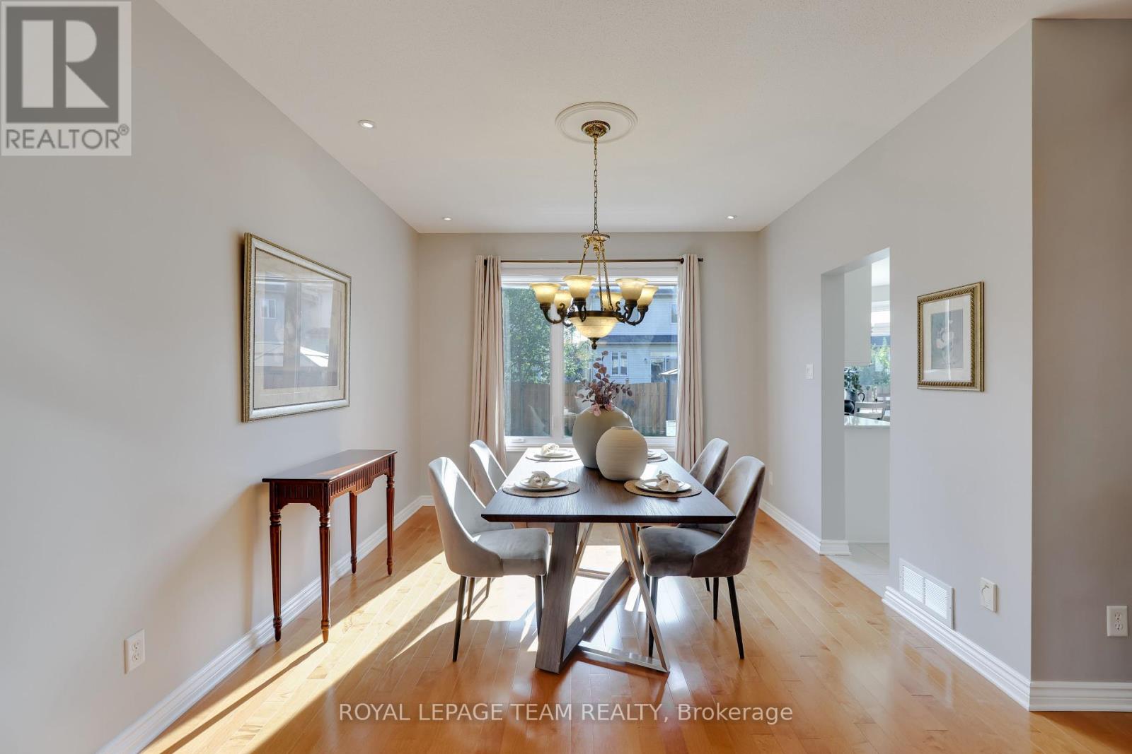 36 Keighley Circle, Ottawa, Ontario  K2K 3H8 - Photo 13 - X12414643