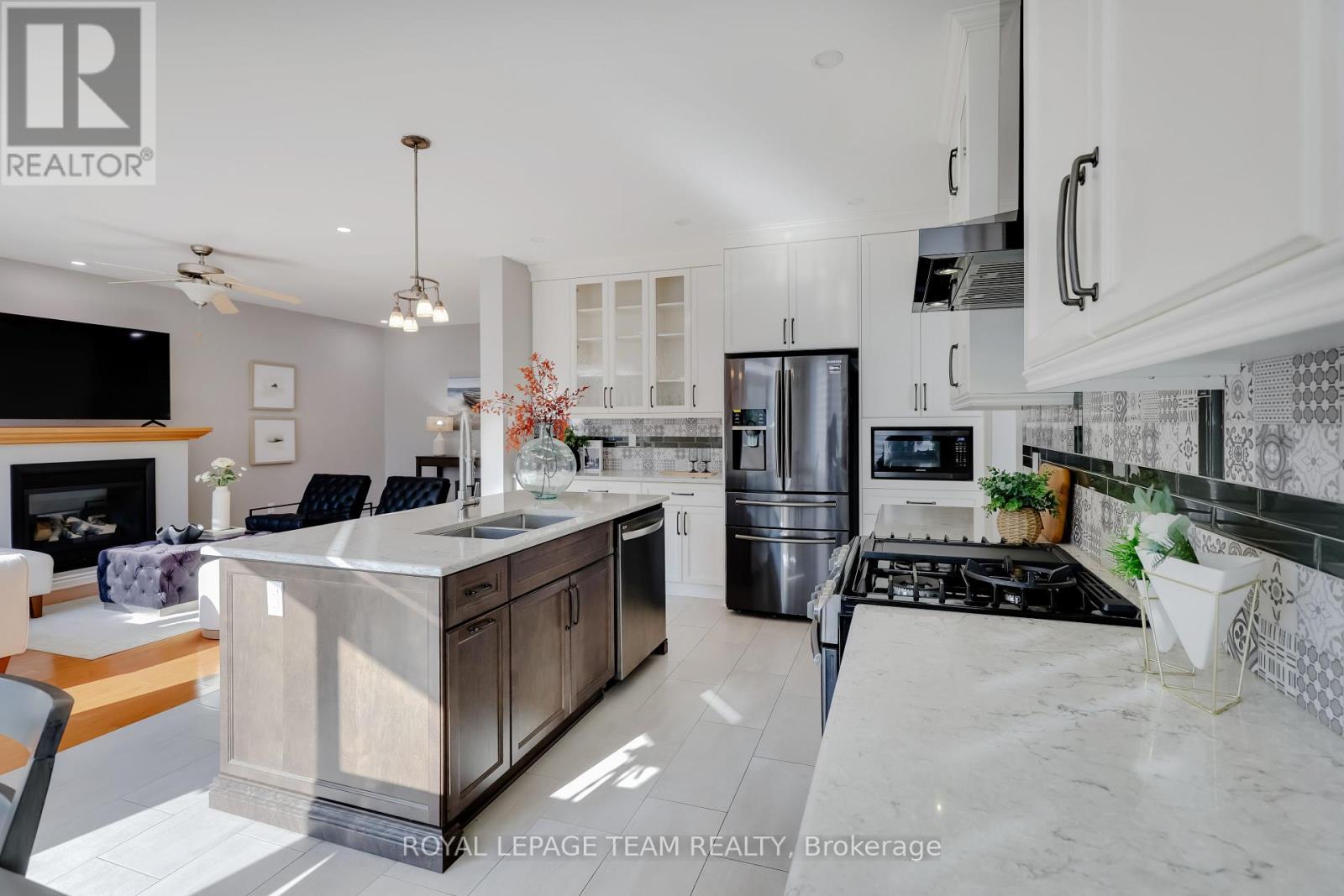 36 Keighley Circle, Ottawa, Ontario  K2K 3H8 - Photo 17 - X12414643