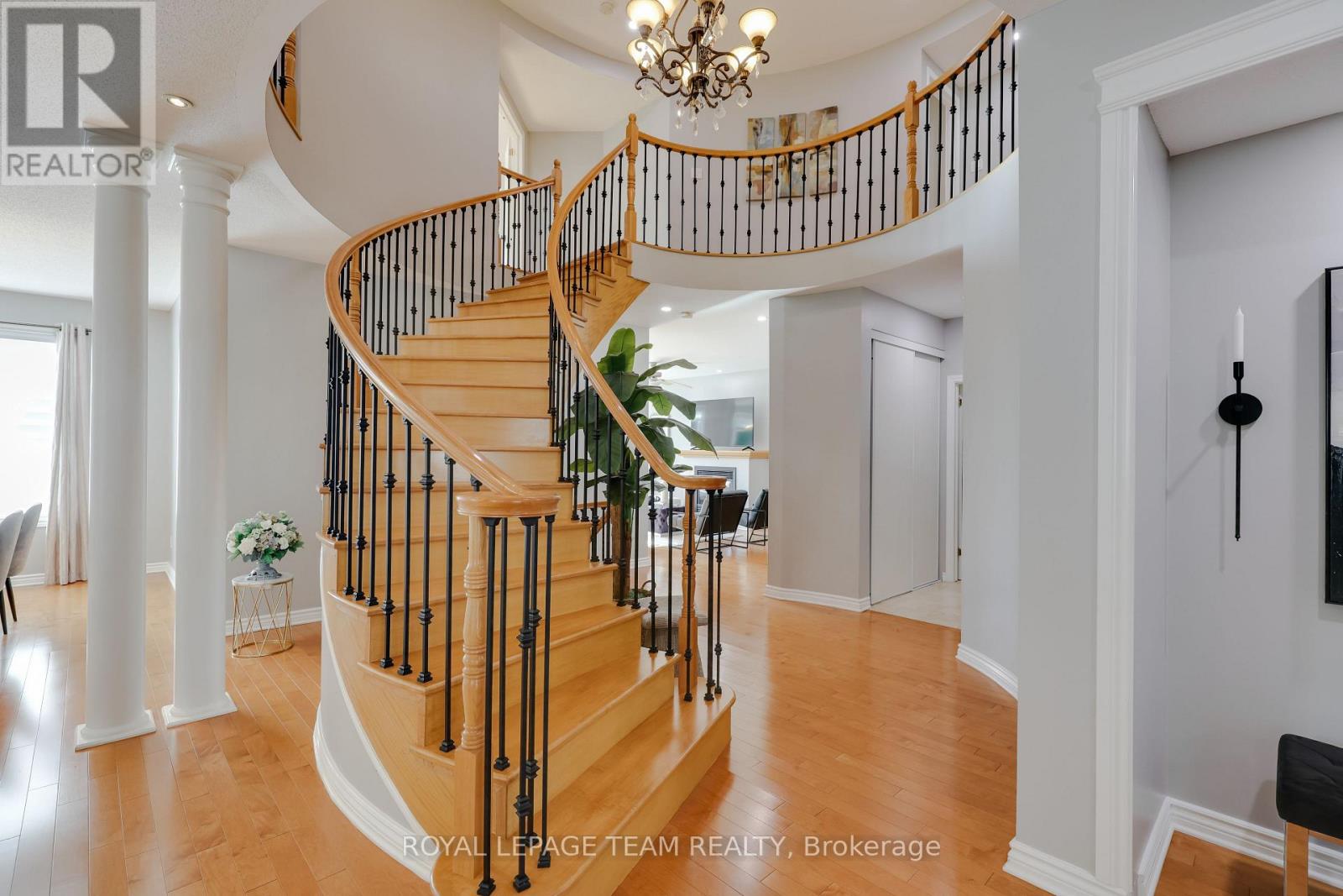 36 Keighley Circle, Ottawa, Ontario  K2K 3H8 - Photo 9 - X12414643