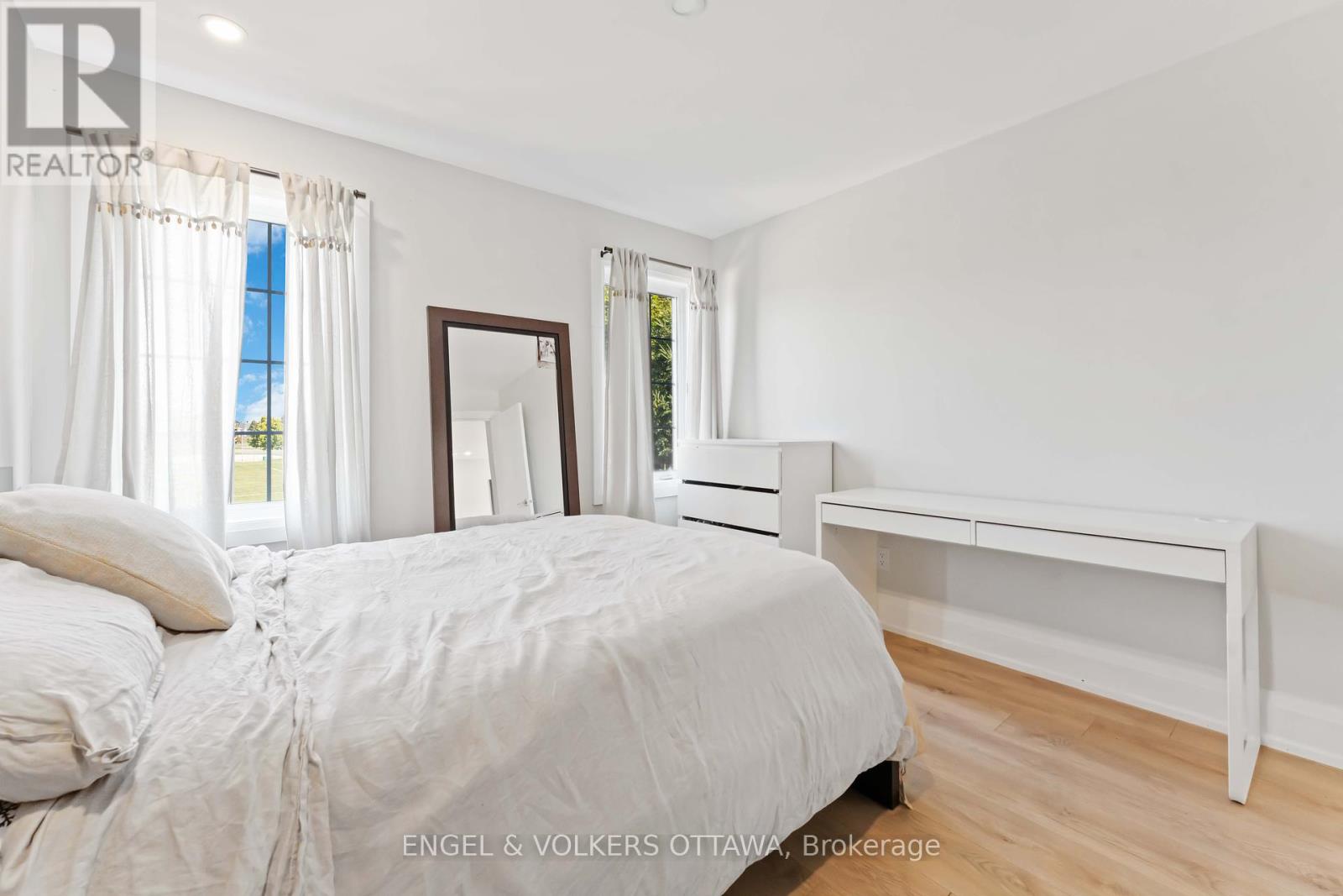 774 Scala Avenue, Ottawa, Ontario  K4A 4N9 - Photo 36 - X12414684