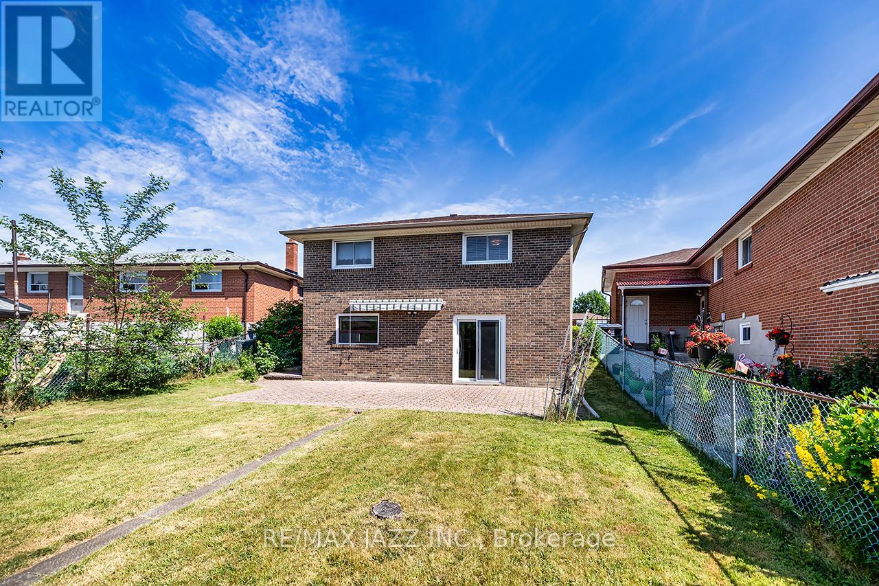 54 Bartel Drive, Toronto, Ontario  M3N 1C9 - Photo 37 - W12364097