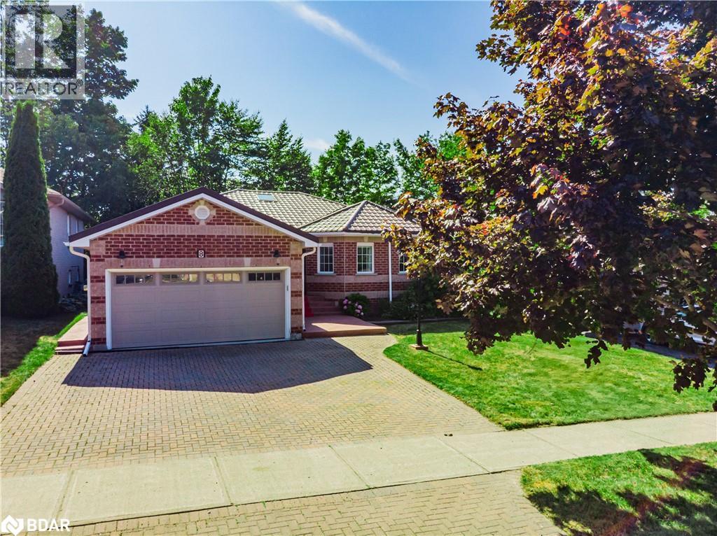 8 KELL Place, Barrie, Ontario