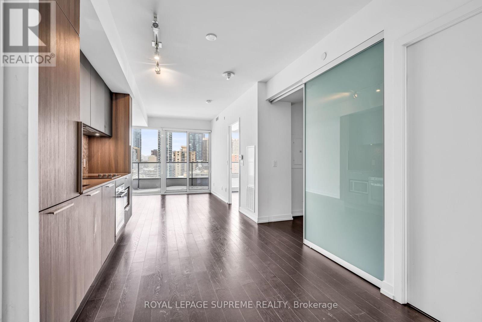 1711 - 85 Wood Street, Toronto, Ontario  M4Y 0E8 - Photo 15 - C12414535