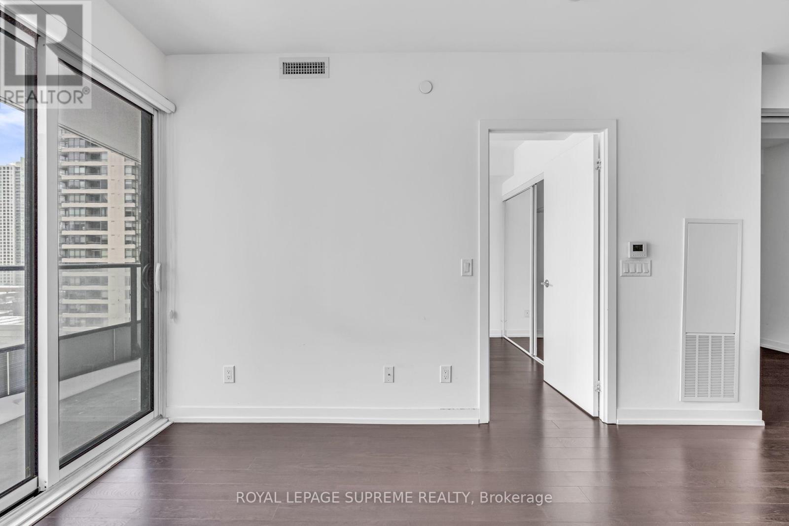 1711 - 85 Wood Street, Toronto, Ontario  M4Y 0E8 - Photo 18 - C12414535