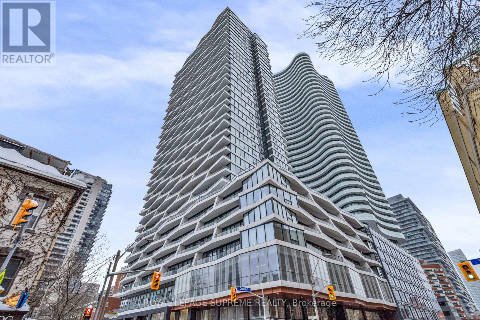 1711 - 85 Wood Street, Toronto, Ontario  M4Y 0E8 - Photo 2 - C12414535