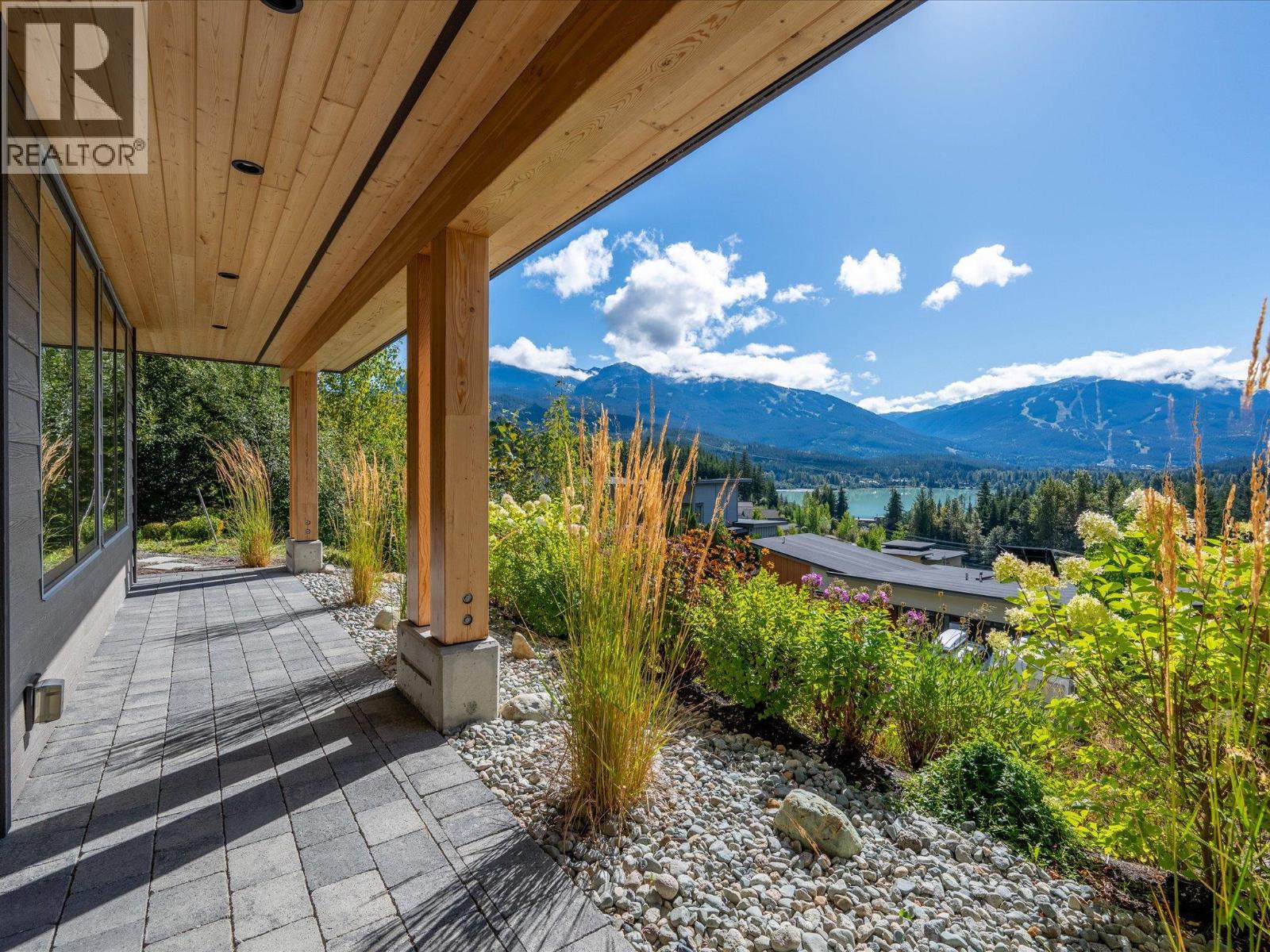 8409 Big Sky Terrace, Whistler, British Columbia  V8E 0G8 - Photo 33 - R3049952