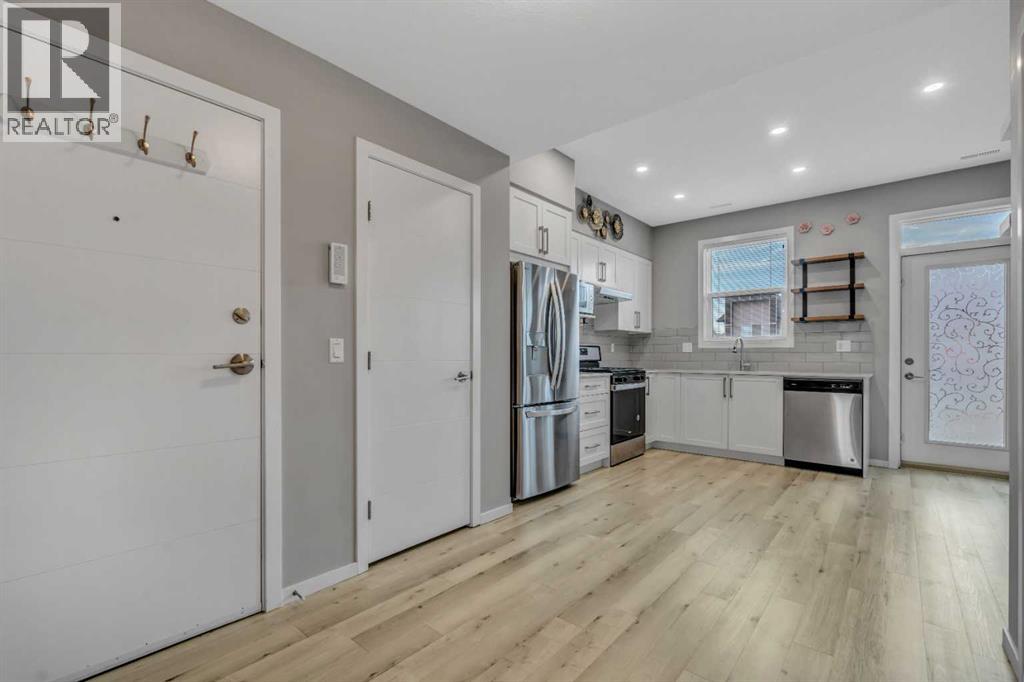 203, 140 Redstone Walk Ne, Calgary, Alberta  T3N 1M6 - Photo 4 - A2252260