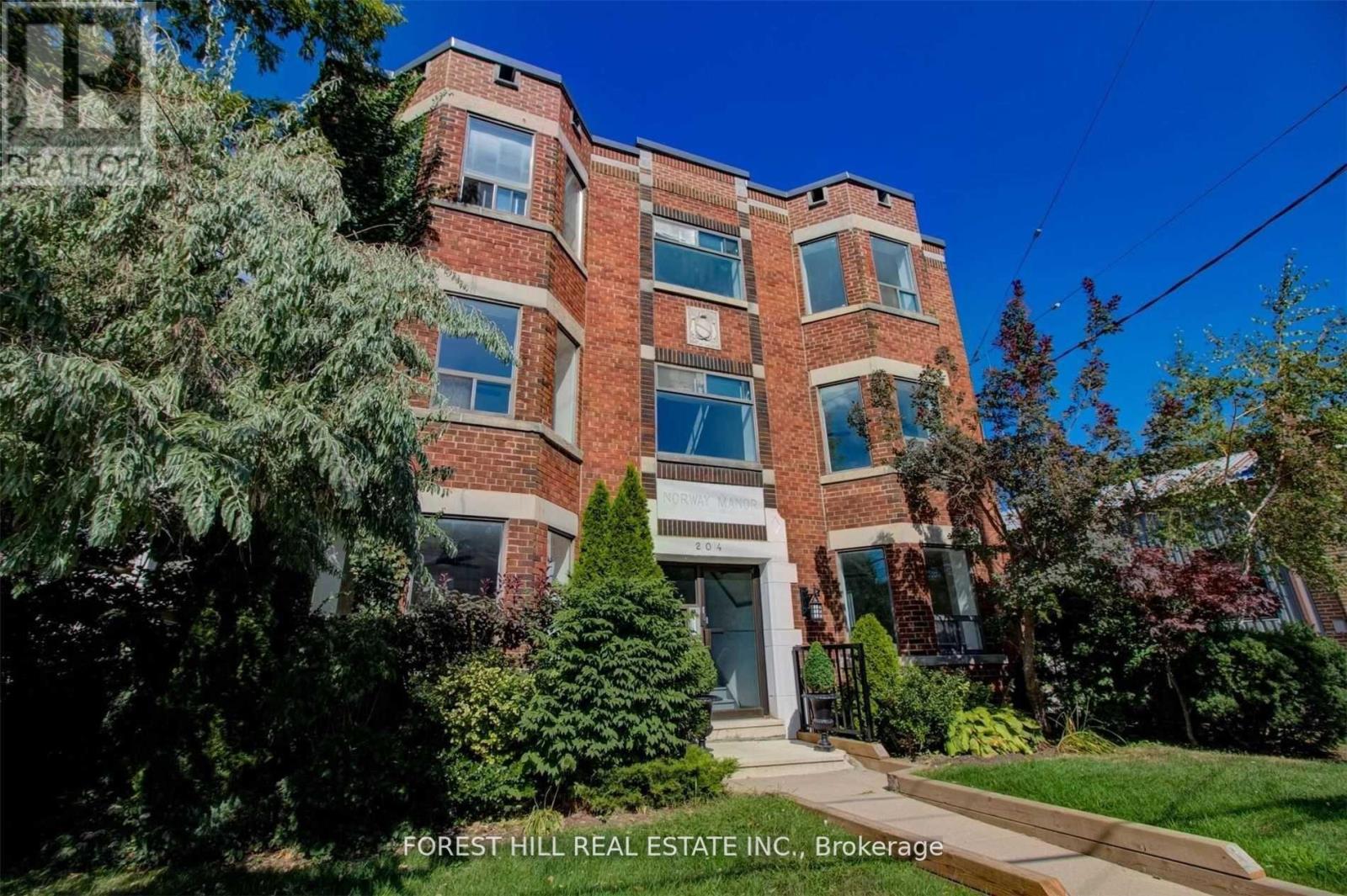 102 - 204 KINGSTON ROAD, Toronto, Ontario