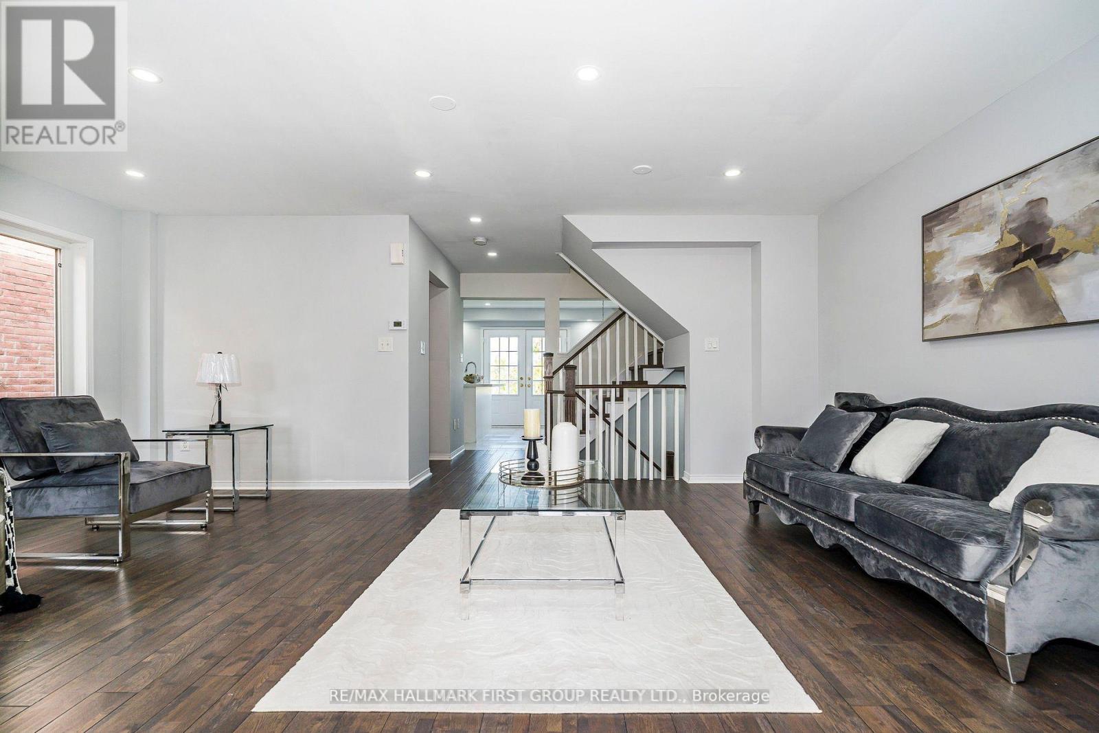 527 Rossland Road E, Ajax, Ontario  L1T 4S1 - Photo 19 - E12414511