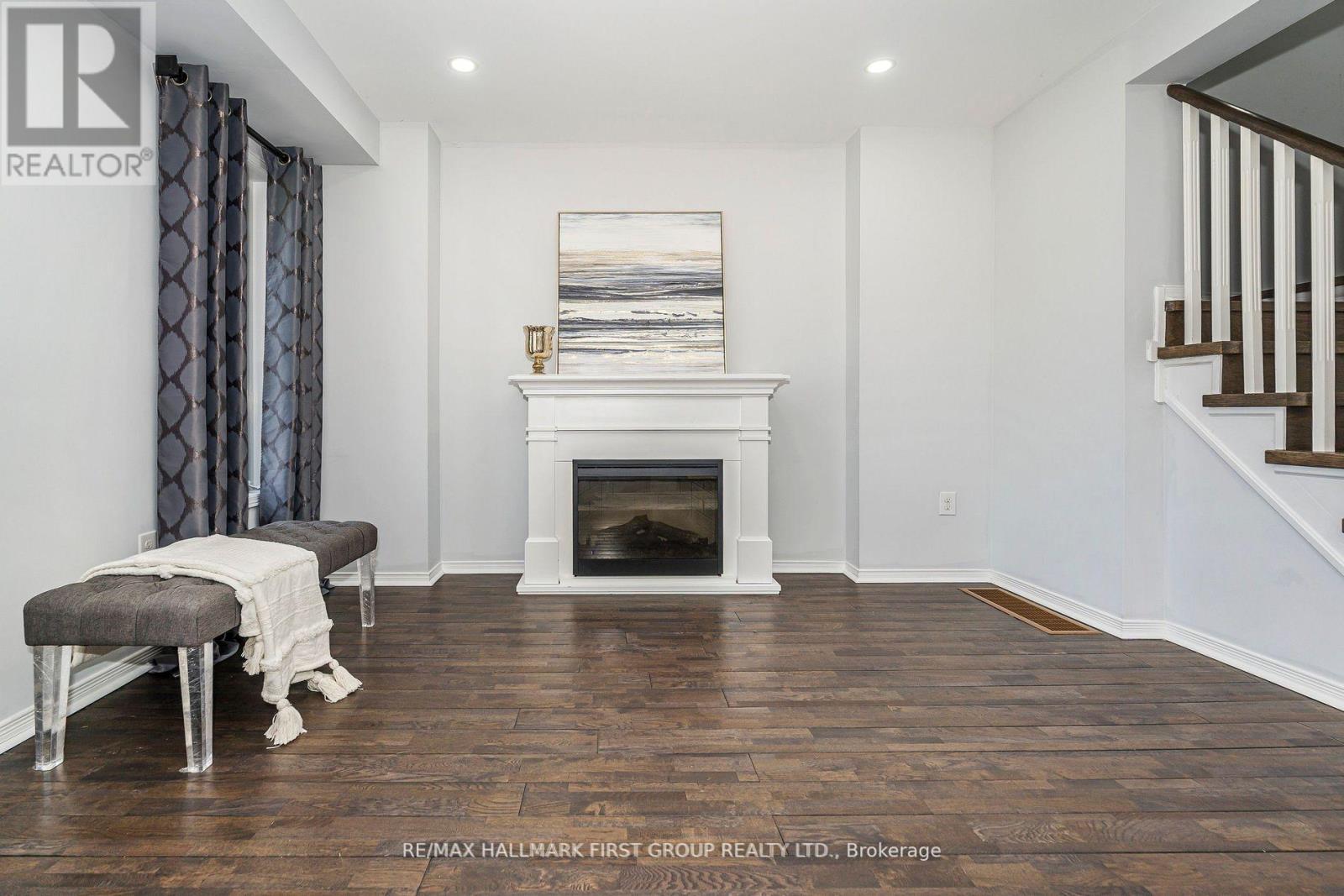 527 Rossland Road E, Ajax, Ontario  L1T 4S1 - Photo 8 - E12414511
