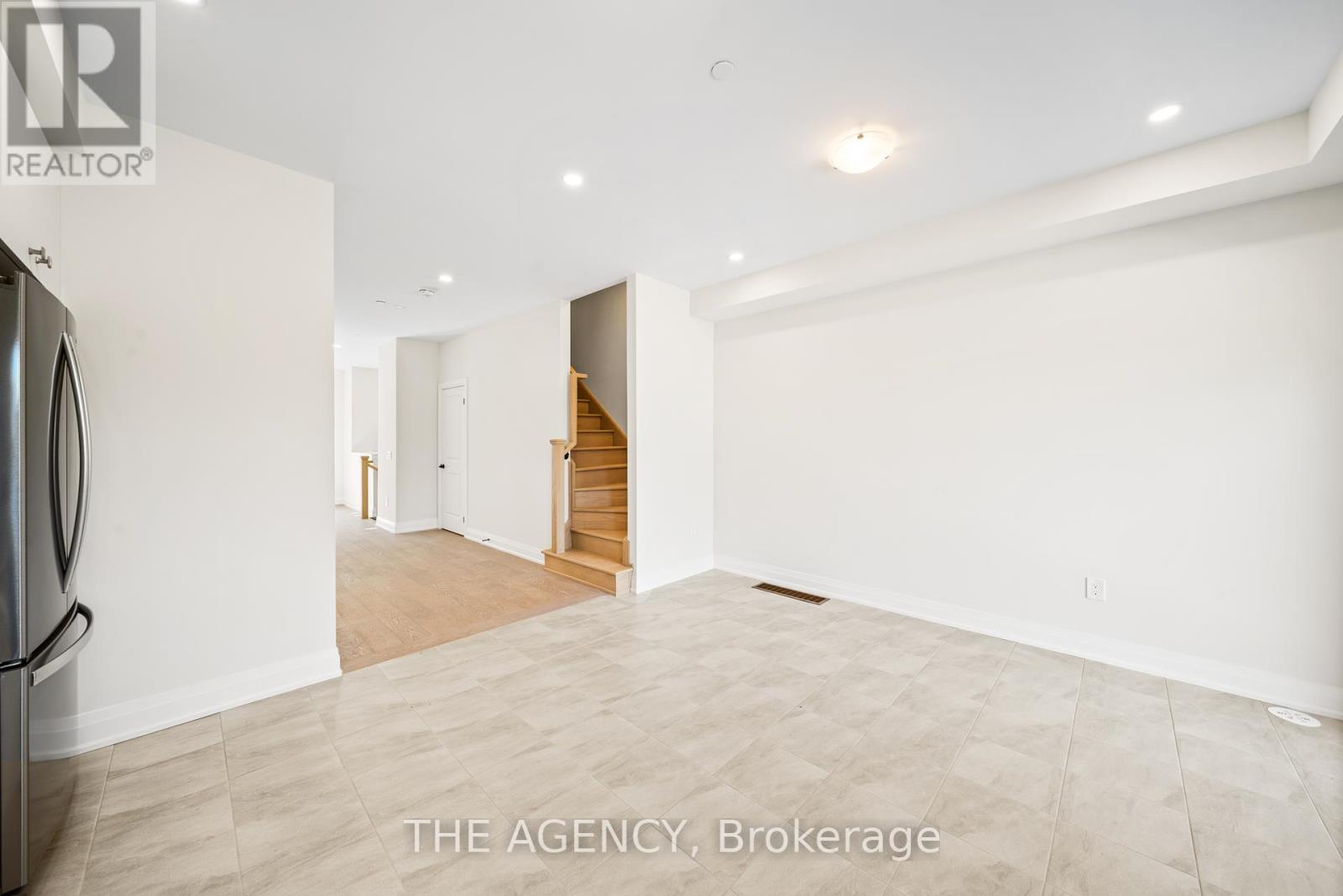 23 - 14 Marret Lane, Clarington, Ontario  L1B 1J2 - Photo 11 - E12414599