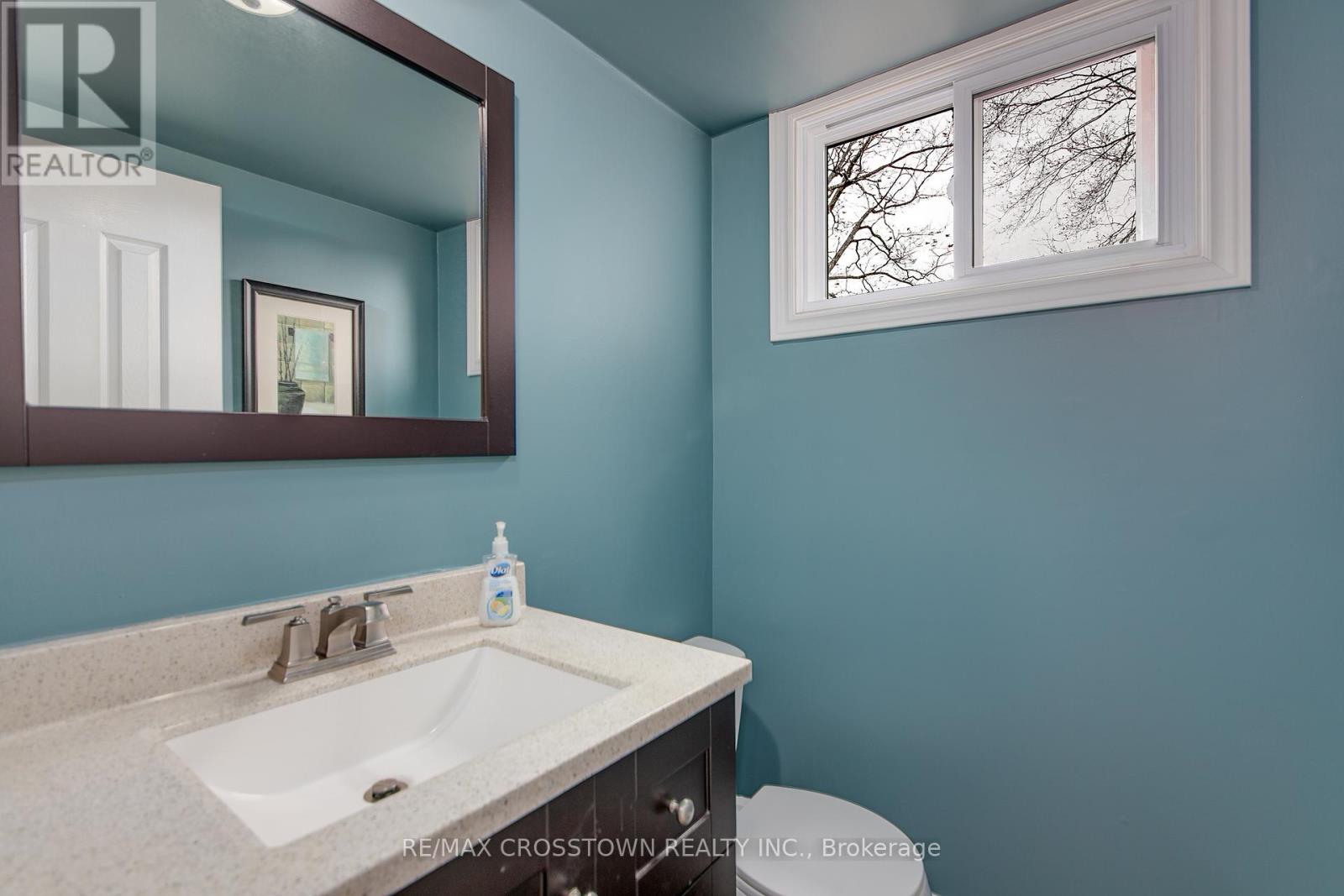 122 Marshall Street S, Barrie, Ontario  L4N 4L5 - Photo 12 - S12339177