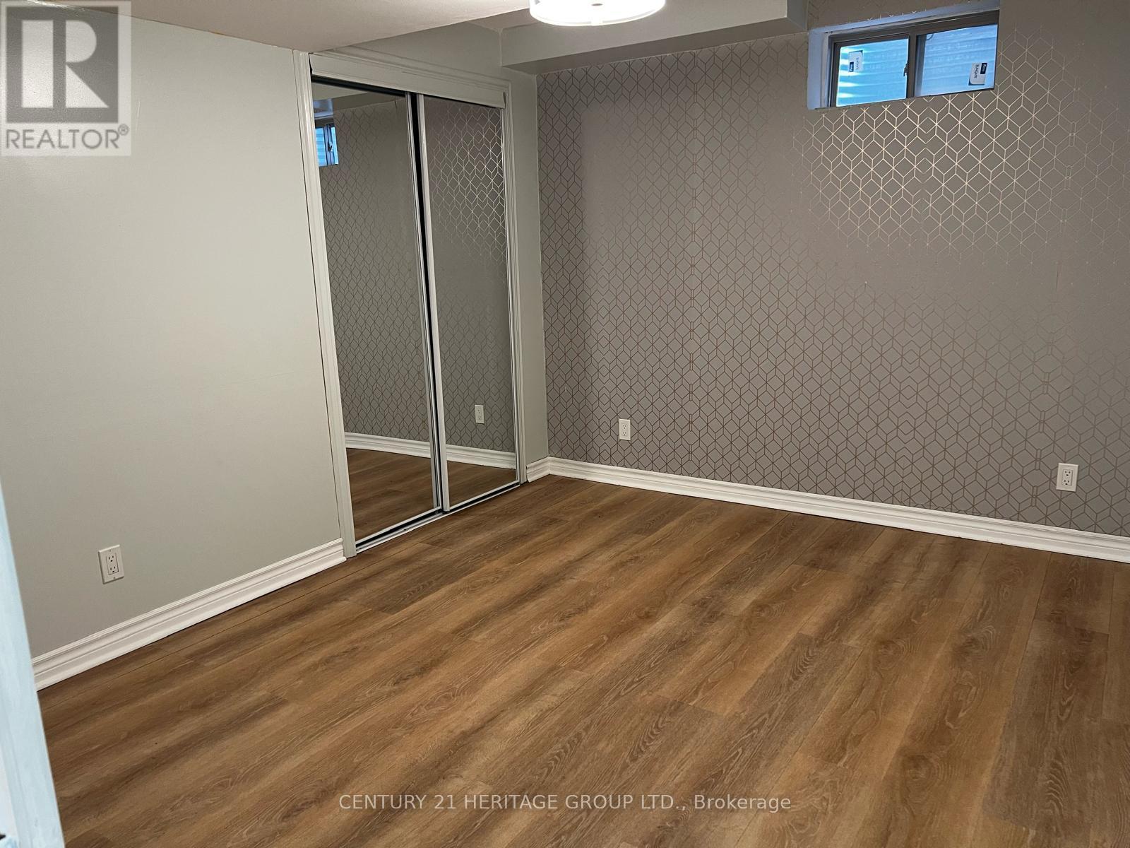 71 Woodhaven Avenue, Aurora, Ontario  L4G 3Y2 - Photo 30 - N12414448