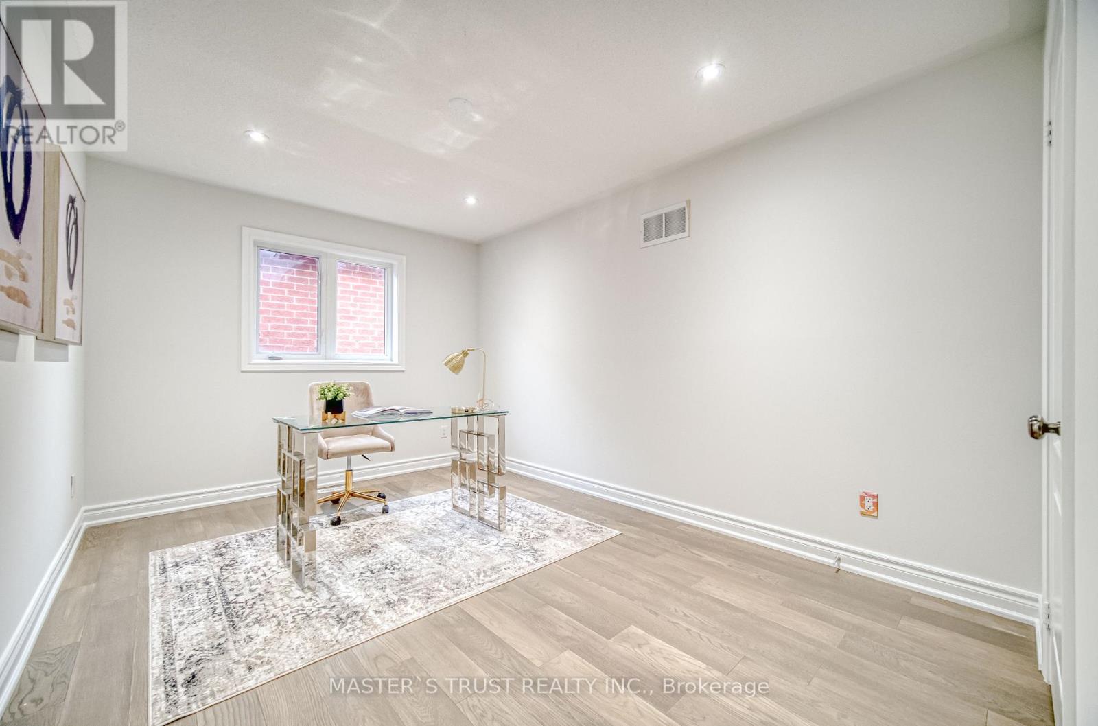 76 Mynden Way, Newmarket, Ontario  L3X 3A9 - Photo 39 - N12414539