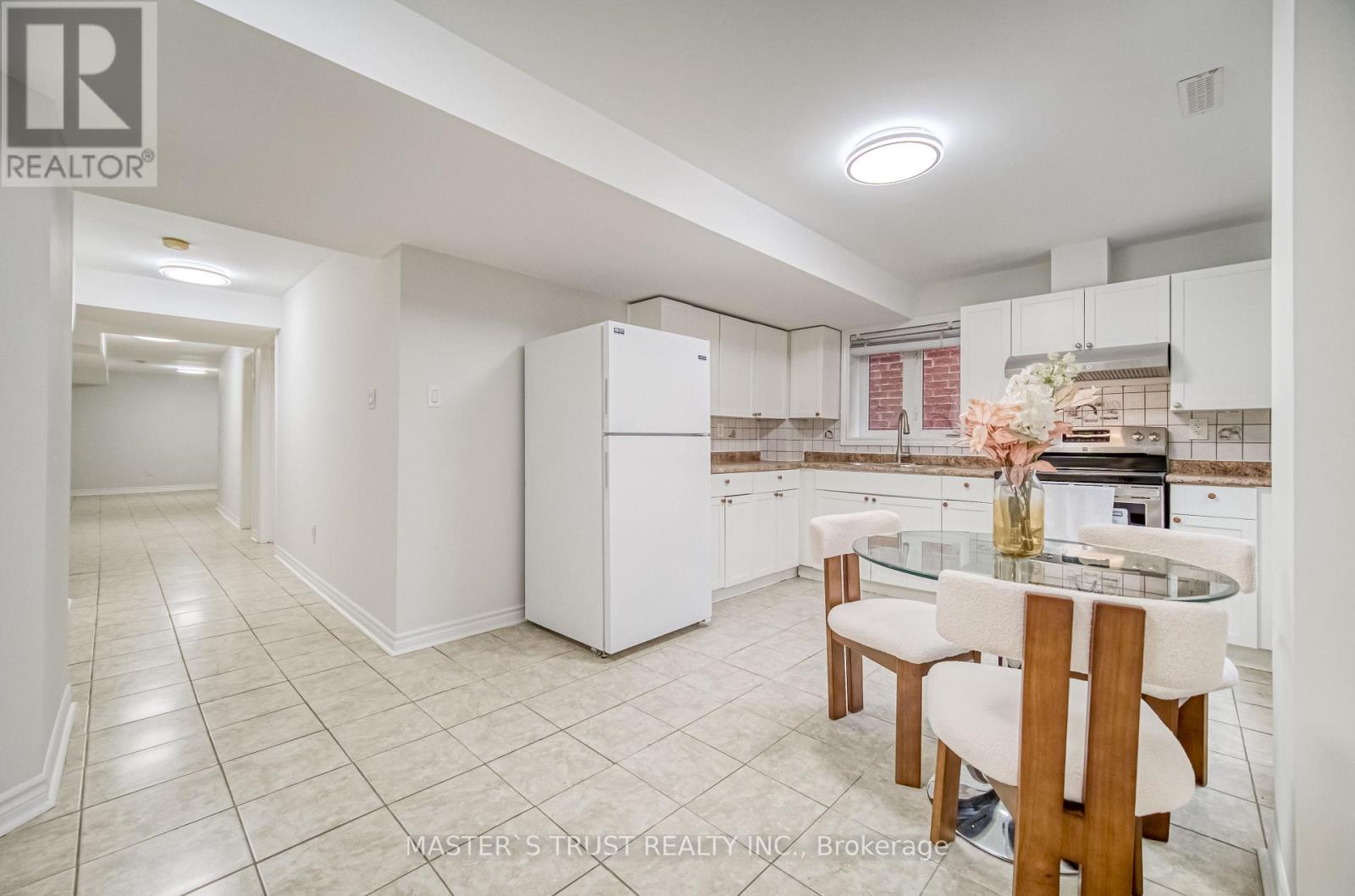 76 Mynden Way, Newmarket, Ontario  L3X 3A9 - Photo 42 - N12414539