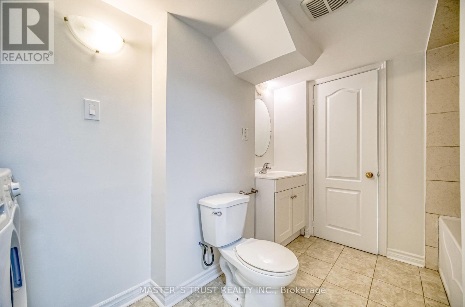 76 Mynden Way, Newmarket, Ontario  L3X 3A9 - Photo 46 - N12414539