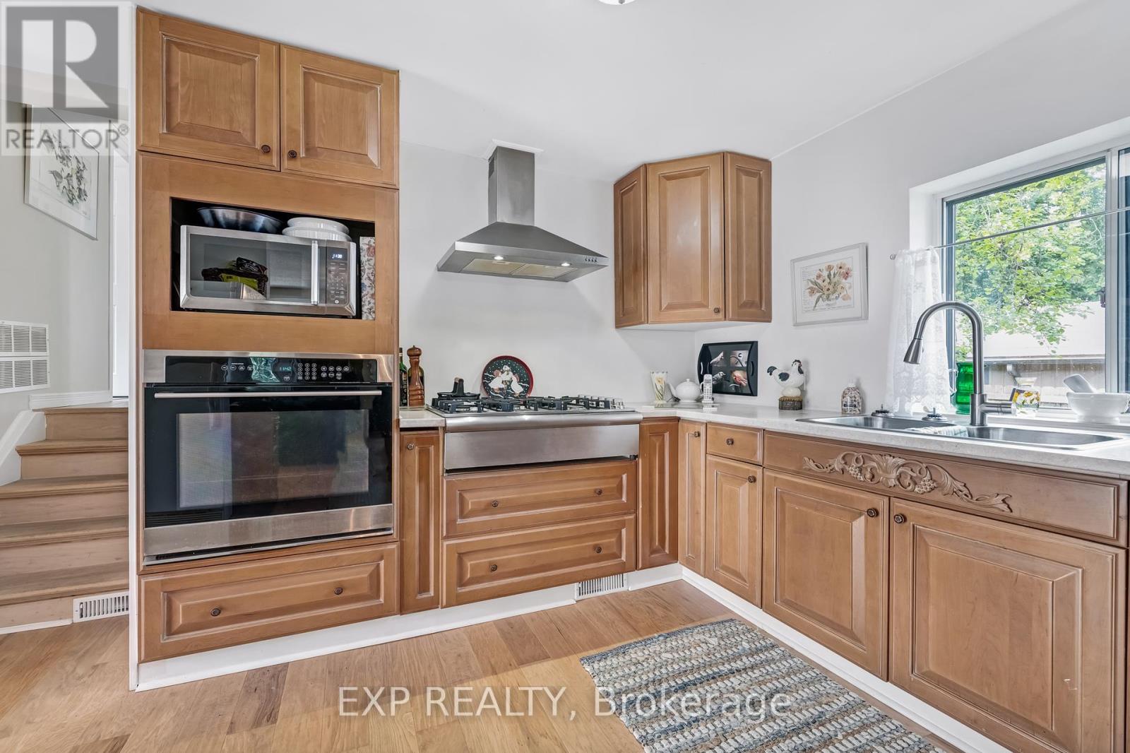 77 Seventh Street, Brock, Ontario  L0K 1A0 - Photo 15 - N12414542