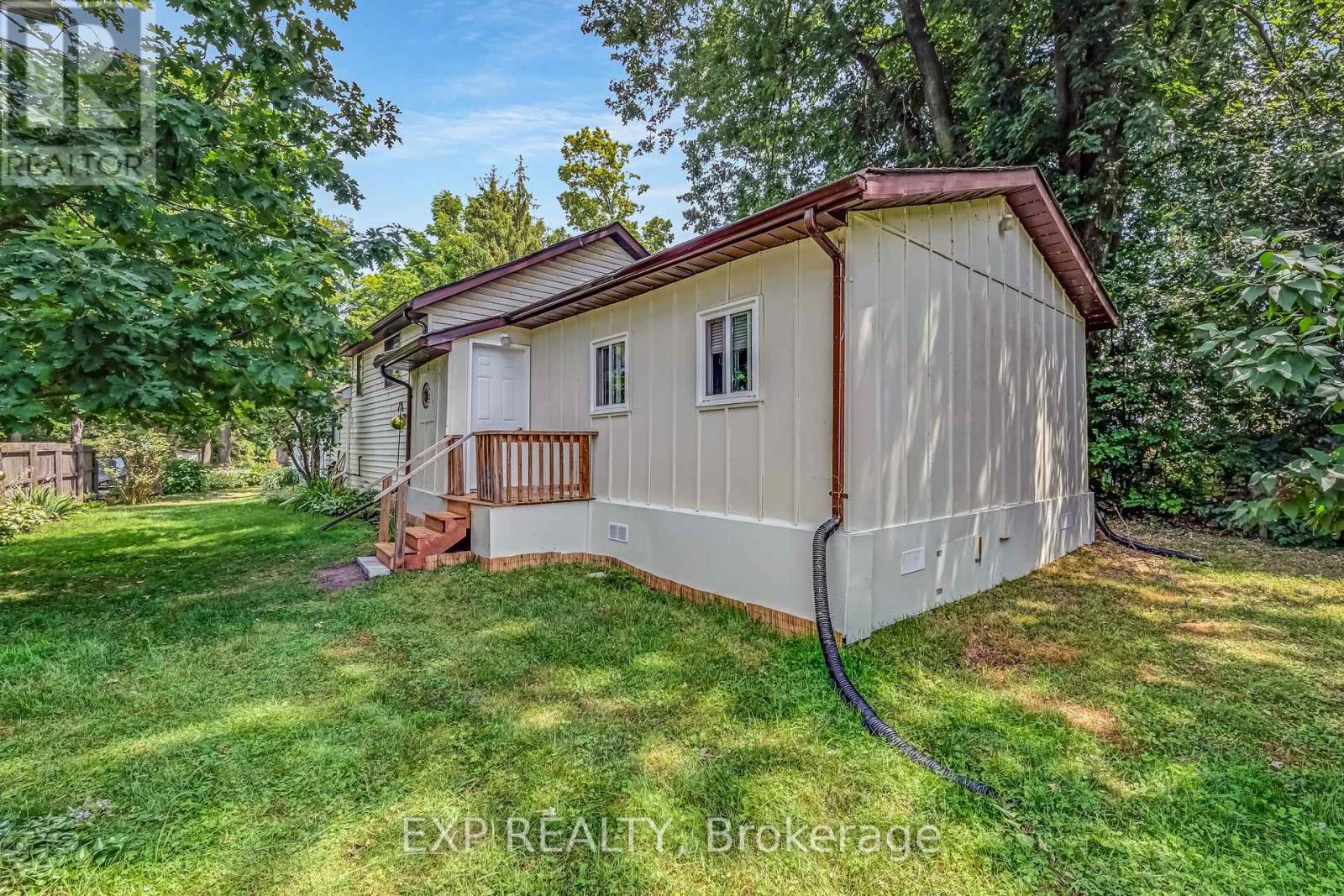 77 Seventh Street, Brock, Ontario  L0K 1A0 - Photo 37 - N12414542