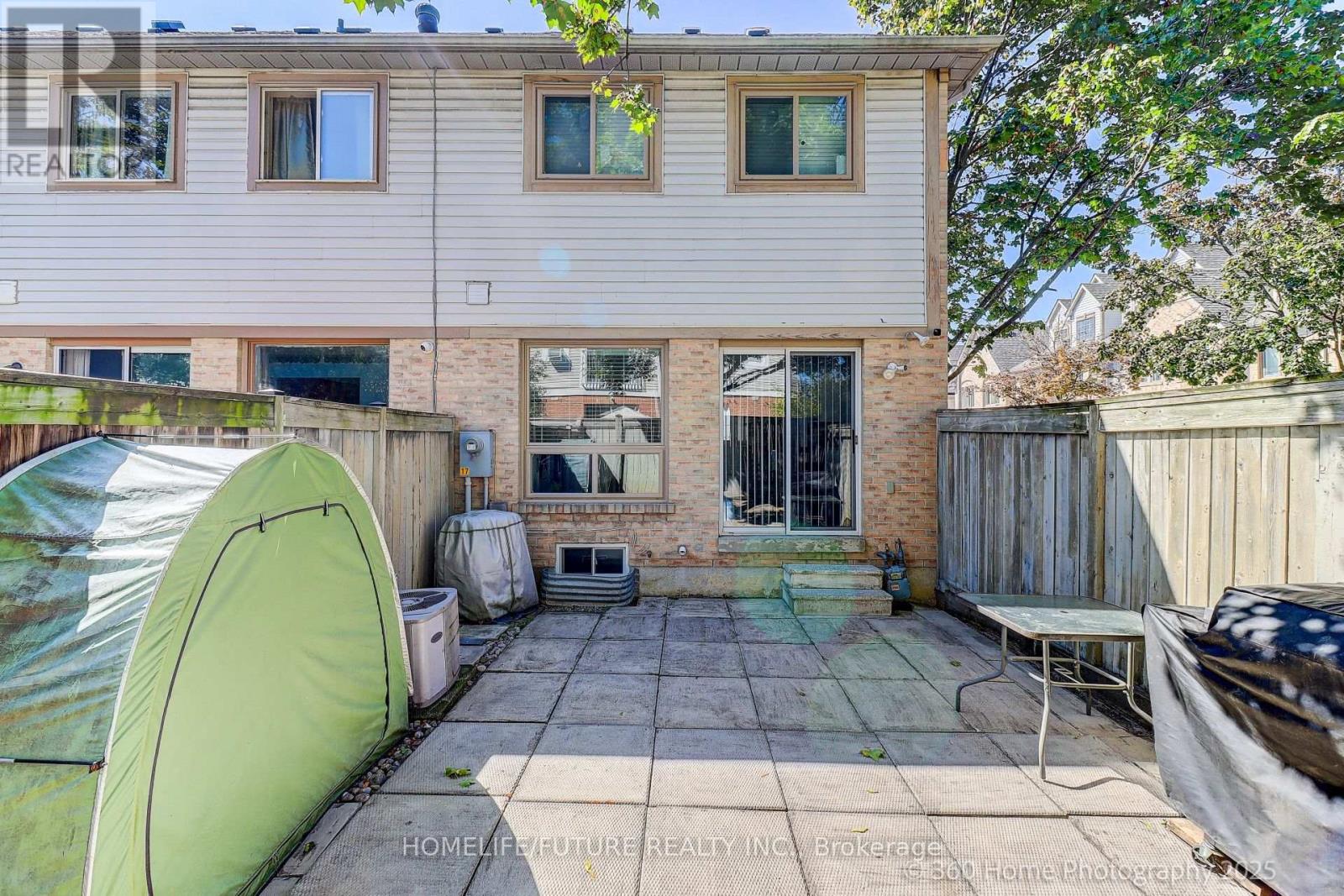 17 - 1292 Sherwood Mills Boulevard, Mississauga, Ontario  L5V 2G8 - Photo 22 - W12412279