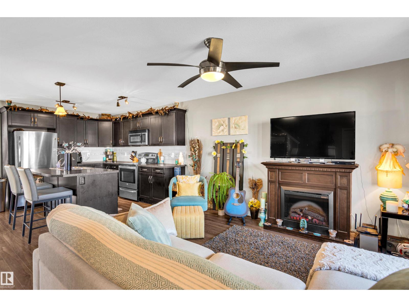 72 Almond Crescent, Blackfalds, Alberta  T4M 0J6 - Photo 7 - E4458514