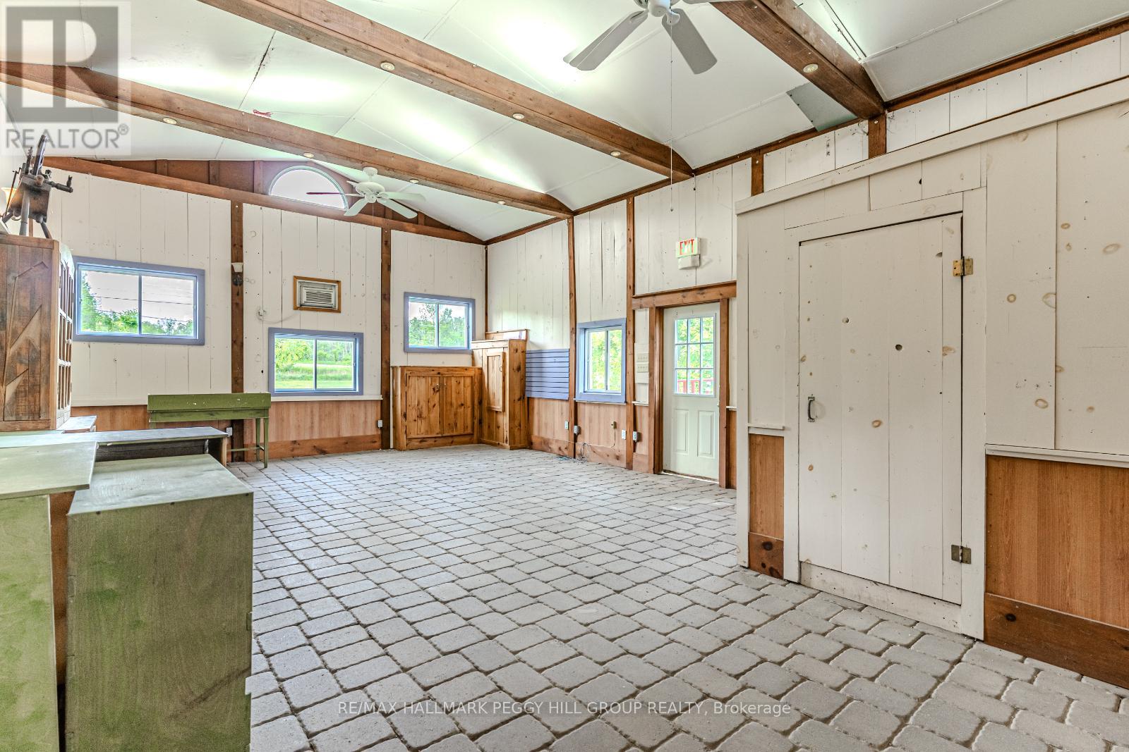 10195 Highway 12 W, Oro-Medonte, Ontario  L0K 1E0 - Photo 23 - S12414614