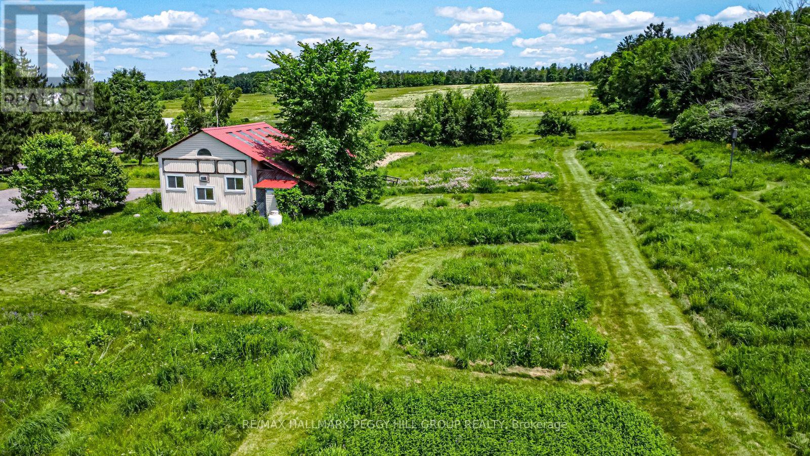 10195 Highway 12 W, Oro-Medonte, Ontario  L0K 1E0 - Photo 26 - S12414614