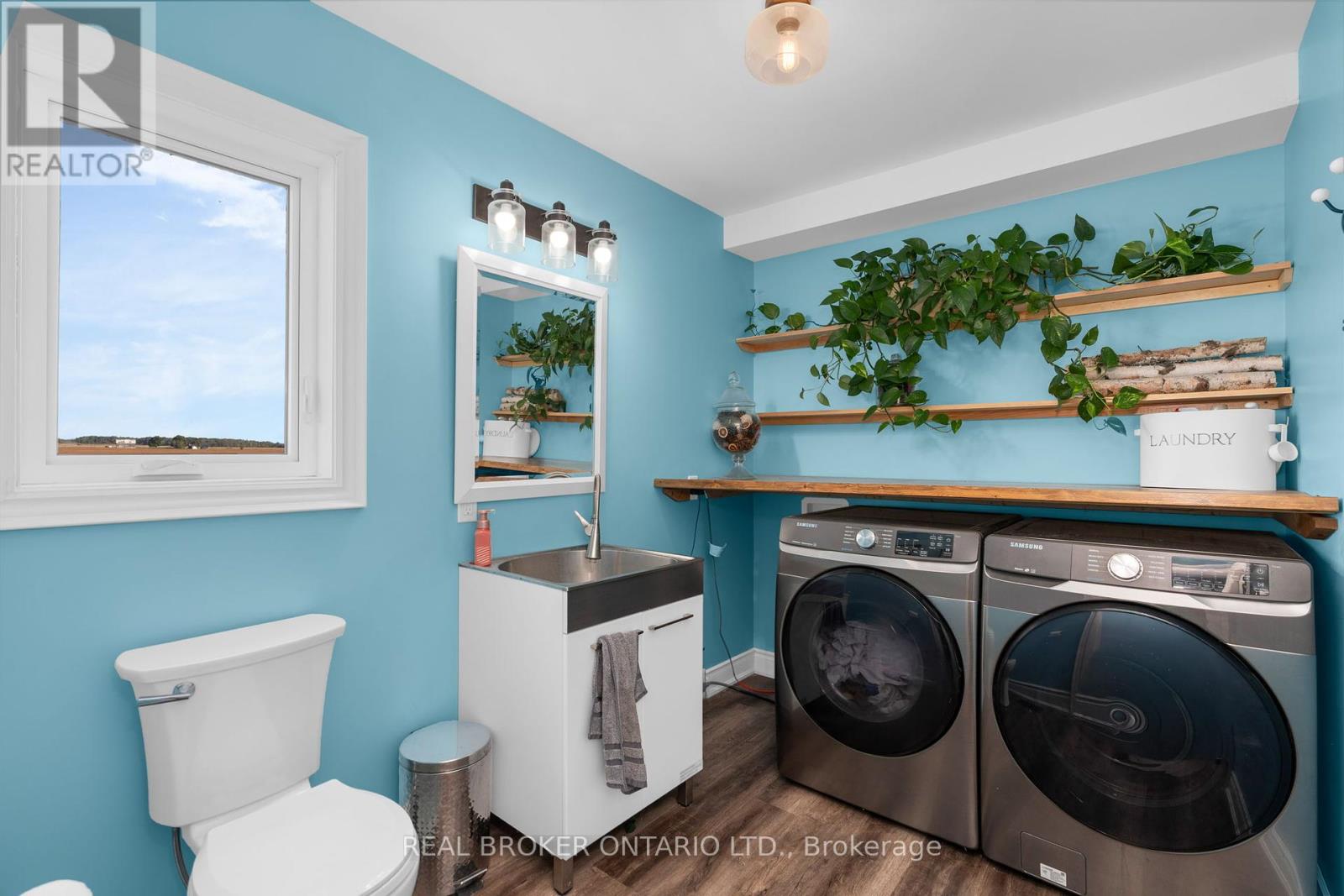 4542 6 Sunnidale Concession, Clearview, Ontario  L0M 1S0 - Photo 17 - S12414615