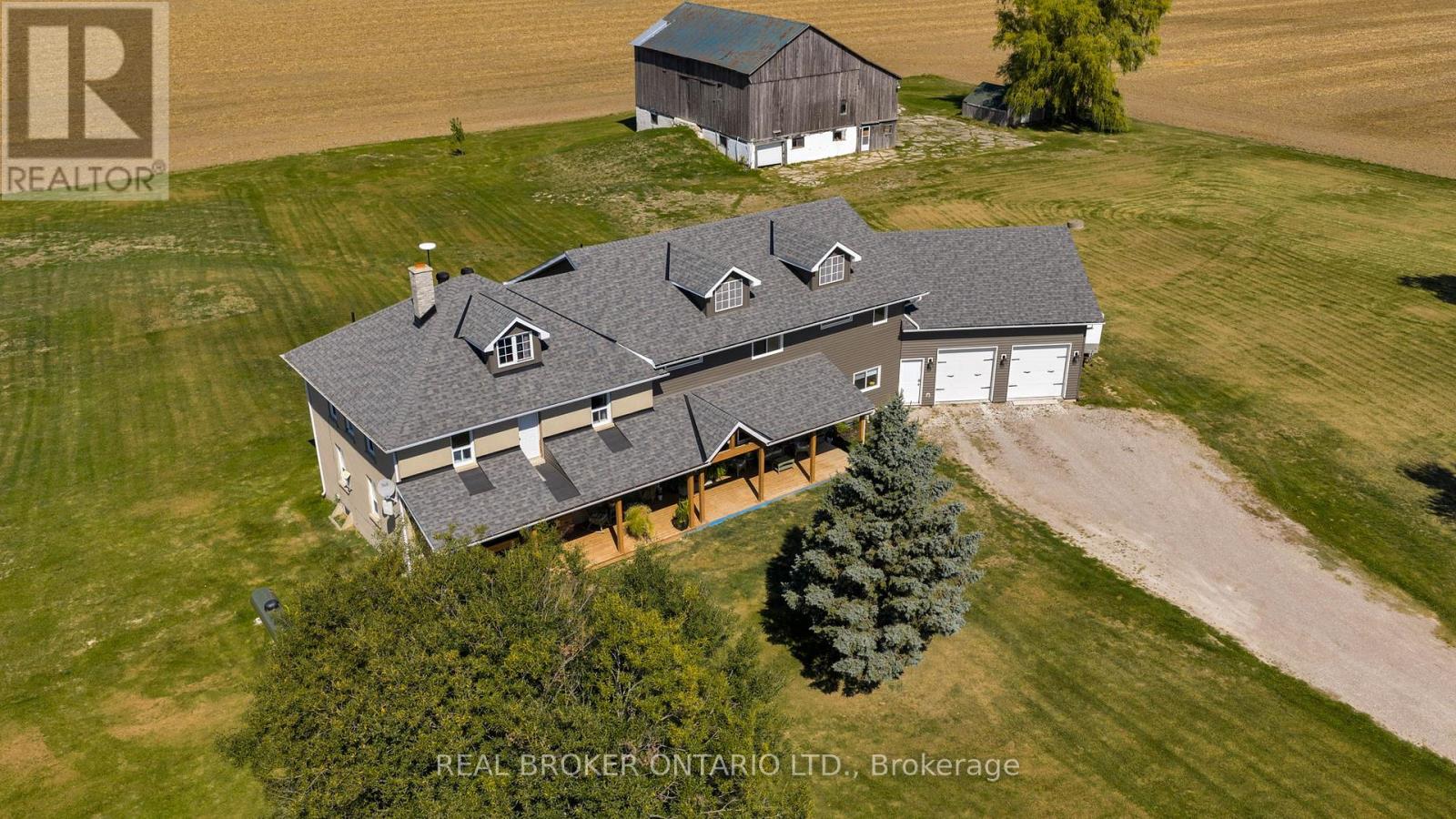 4542 6 Sunnidale Concession, Clearview, Ontario  L0M 1S0 - Photo 2 - S12414615