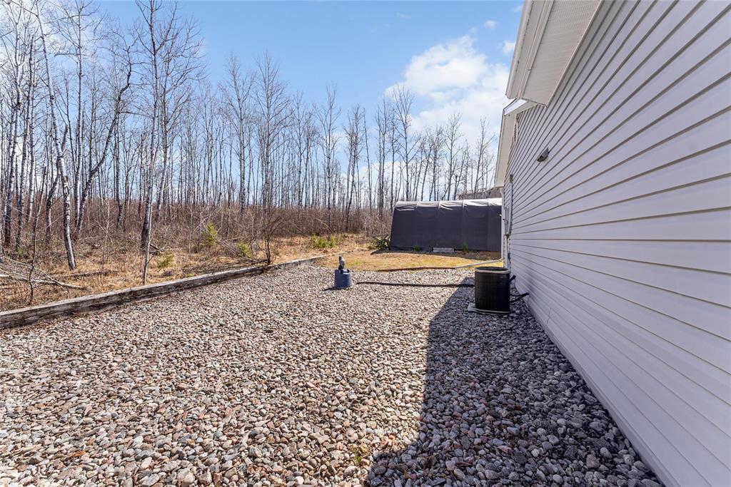 23 Woodland Drive, Alexander Rm, Manitoba  R0E 1A0 - Photo 14 - 202524545
