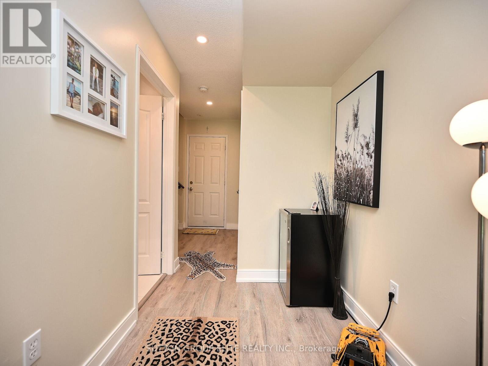 48 - 601 Shoreline Drive, Mississauga, Ontario  L5B 4K7 - Photo 34 - W12414496