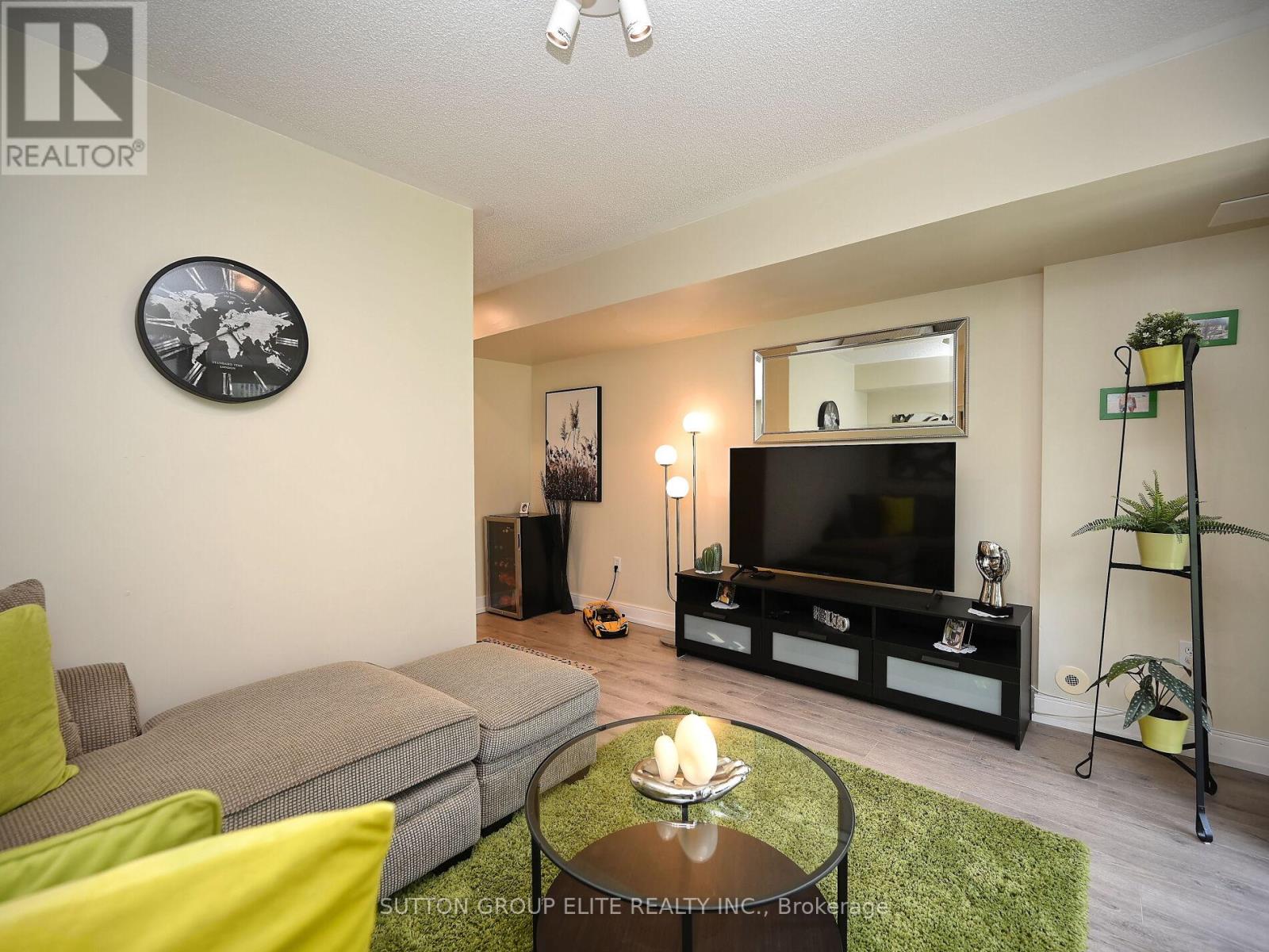 48 - 601 Shoreline Drive, Mississauga, Ontario  L5B 4K7 - Photo 37 - W12414496