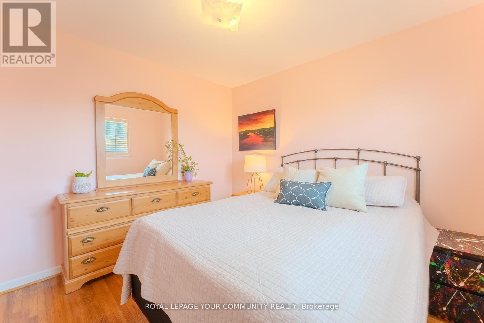 50 Council Crescent, Toronto, Ontario  M3J 1J6 - Photo 13 - W12414536
