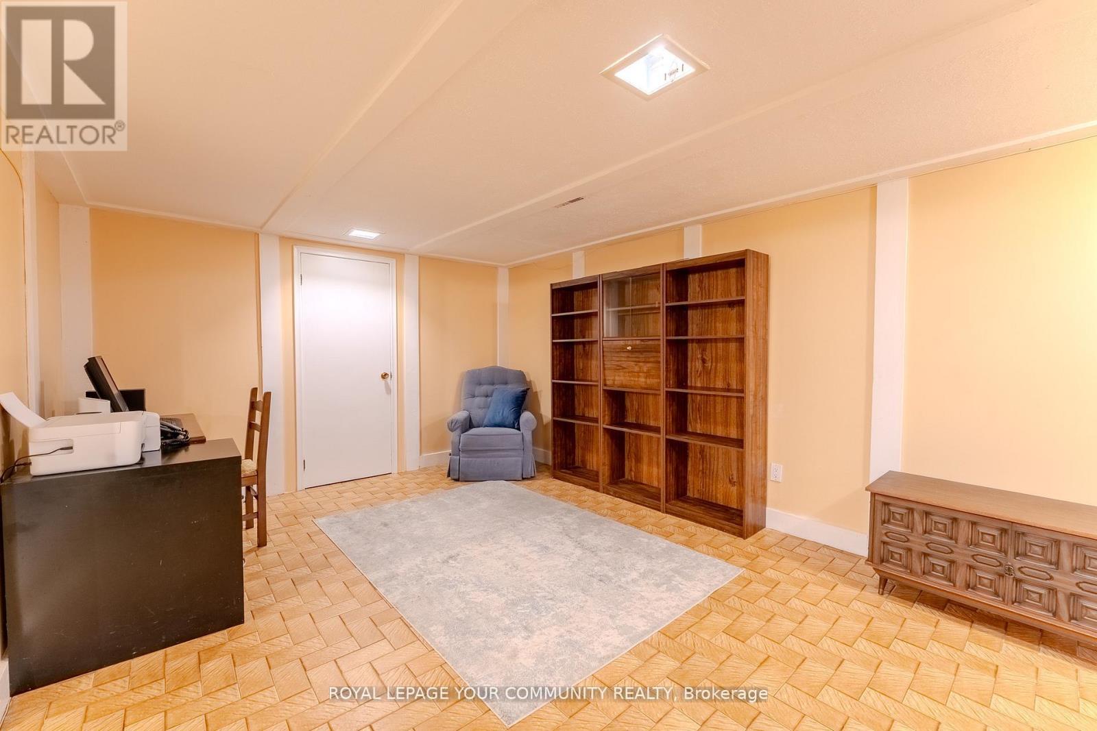 50 Council Crescent, Toronto, Ontario  M3J 1J6 - Photo 16 - W12414536