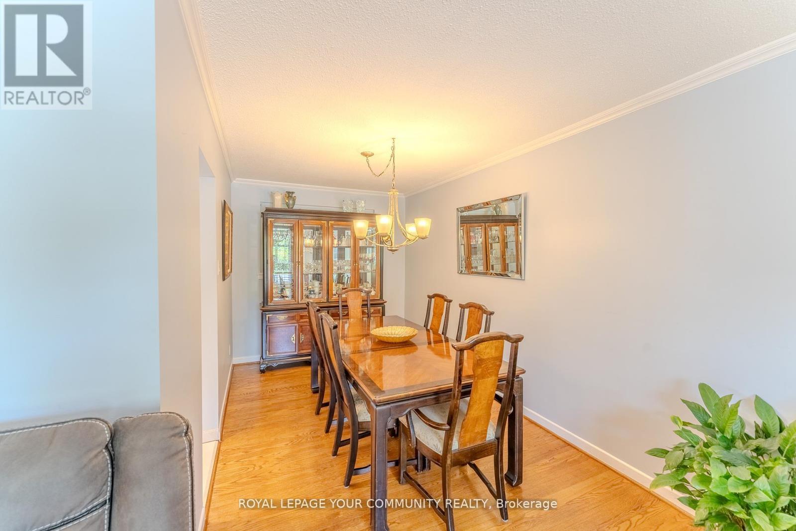 50 Council Crescent, Toronto, Ontario  M3J 1J6 - Photo 7 - W12414536