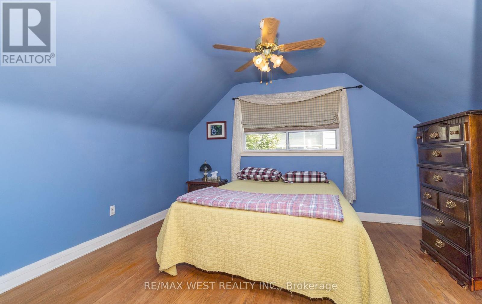 62 Allenby Avenue, Toronto, Ontario  M9W 1S6 - Photo 14 - W12414547