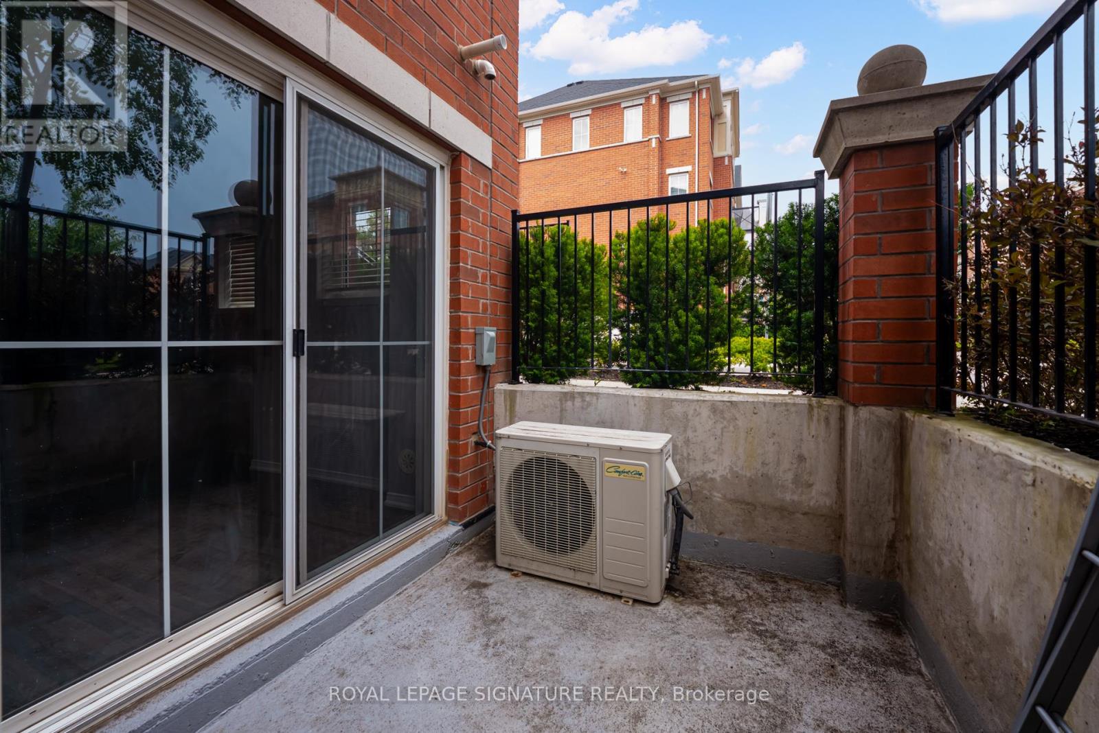 19 - 2492 Post Road, Oakville, Ontario  L6H 0G6 - Photo 7 - W12414580