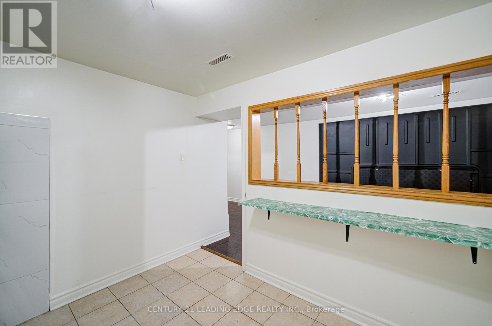 55 Crawford Drive, Brampton, Ontario  L6V 2C6 - Photo 36 - W12414605
