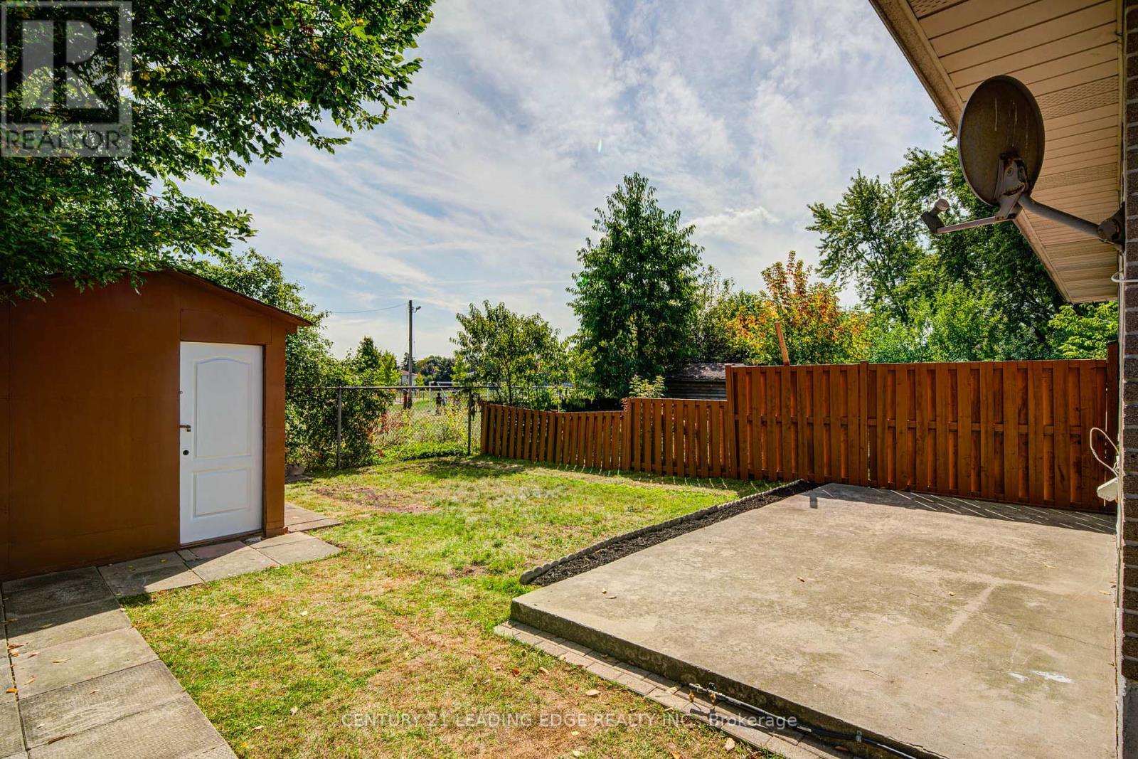 55 Crawford Drive, Brampton, Ontario  L6V 2C6 - Photo 46 - W12414605