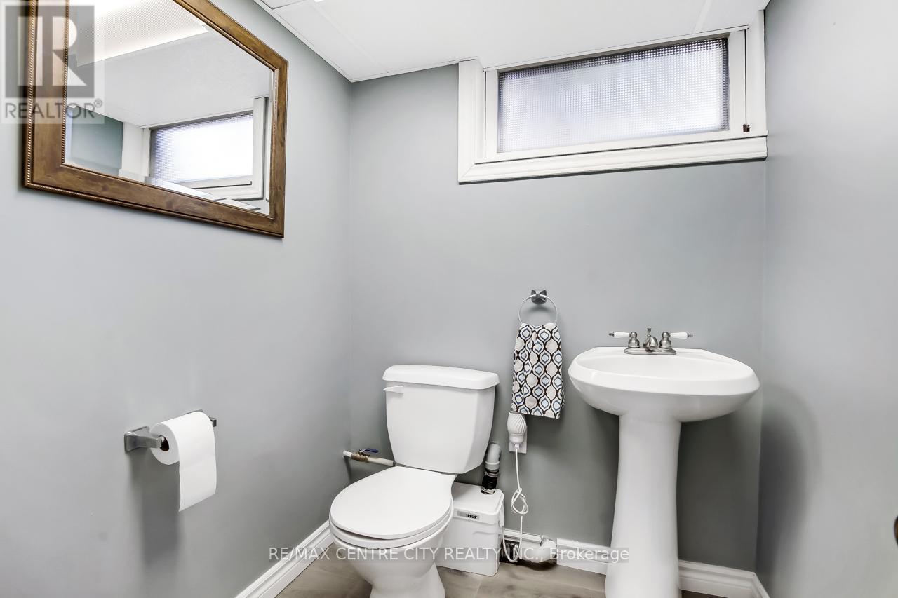 388 Larry Street, Central Elgin, Ontario  N5L 1H5 - Photo 25 - X12408676