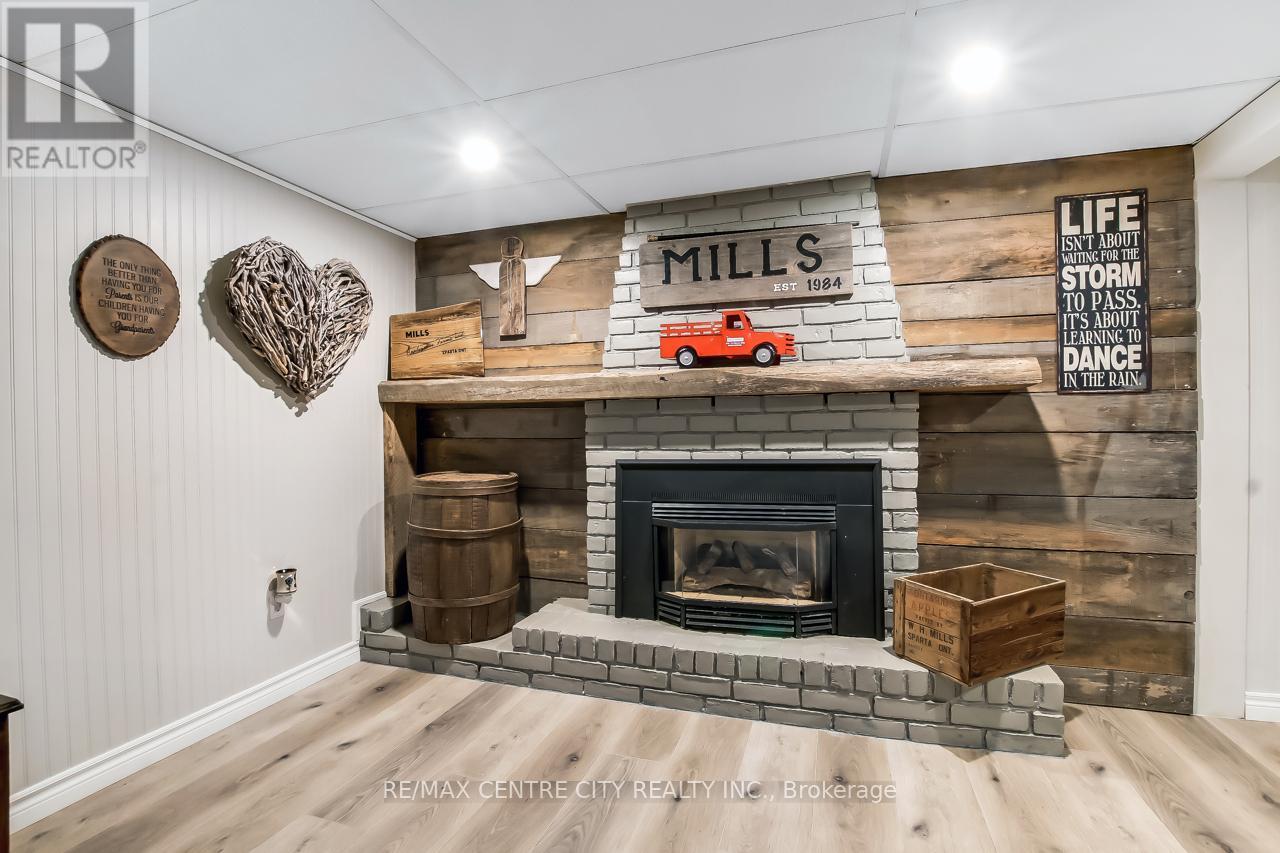 388 Larry Street, Central Elgin, Ontario  N5L 1H5 - Photo 20 - X12408676