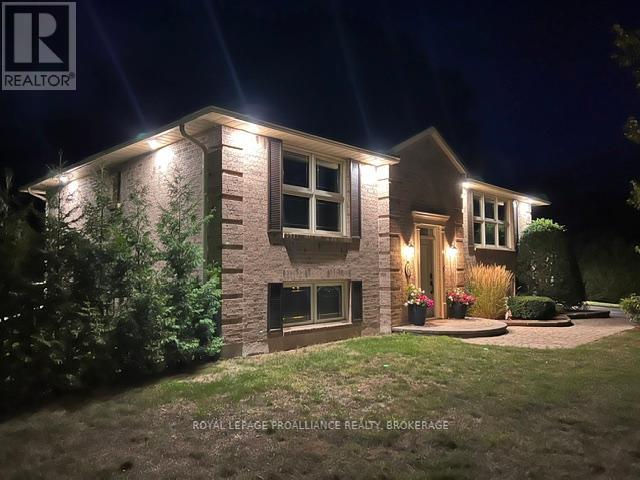 Property at 6 FAIRCREST BOULEVARD image 3