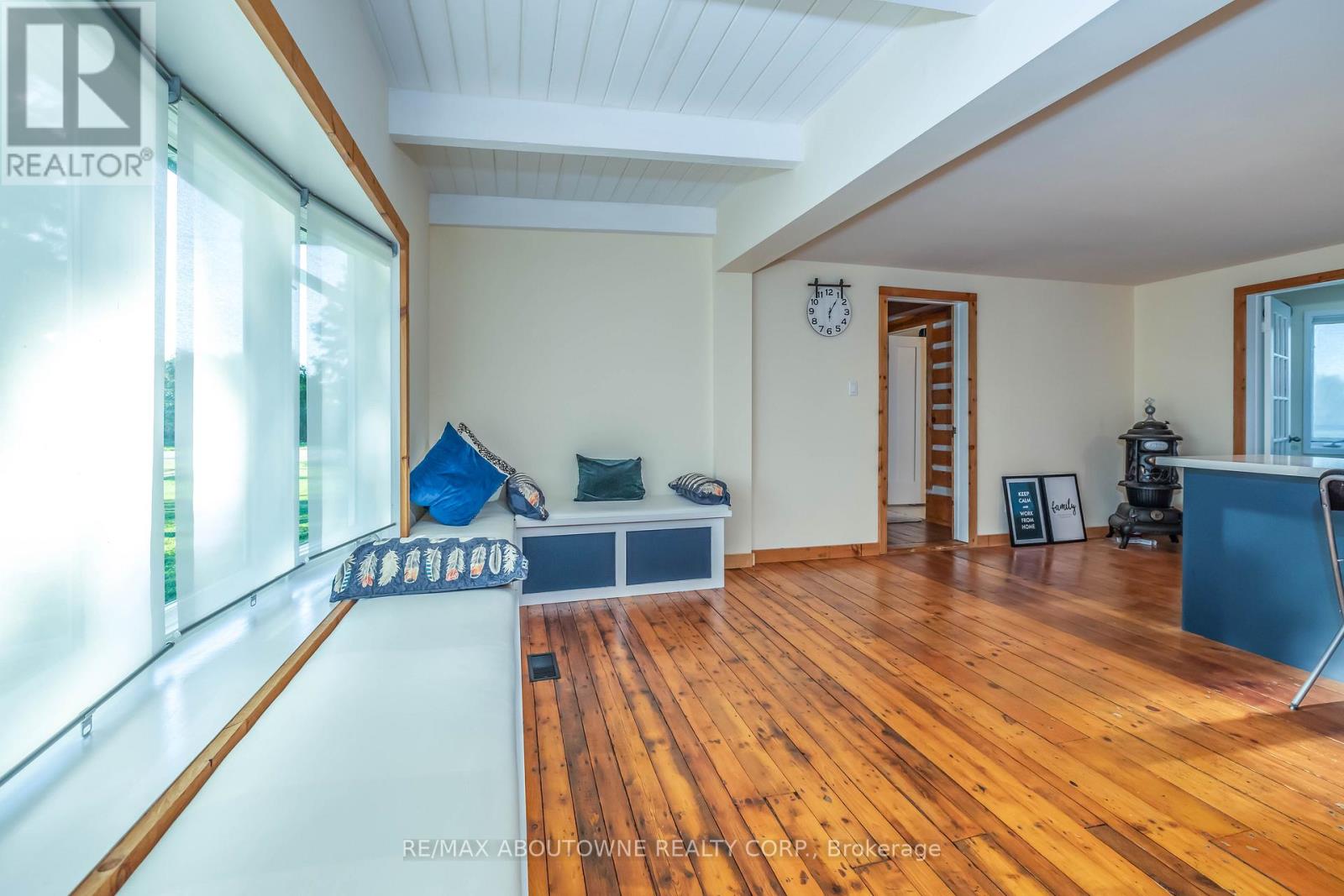 3276 Governors Road, Hamilton, Ontario  L0R 1T0 - Photo 19 - X12414455