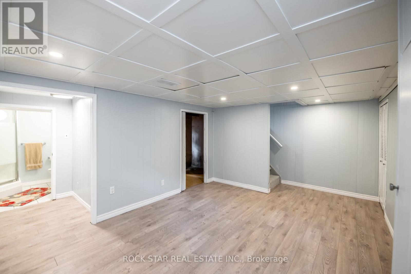 42 Oakmeadow Place, St. Catharines, Ontario  L2N 5X7 - Photo 22 - X12414463