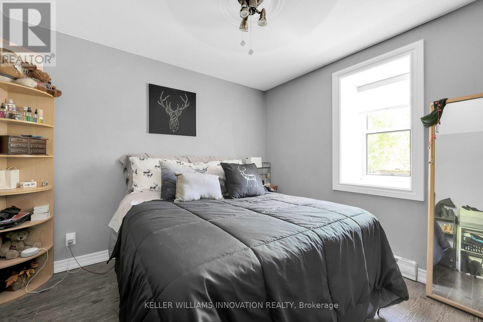 4249 Academy Street, Lincoln, Ontario  L0R 1B0 - Photo 11 - X12414475