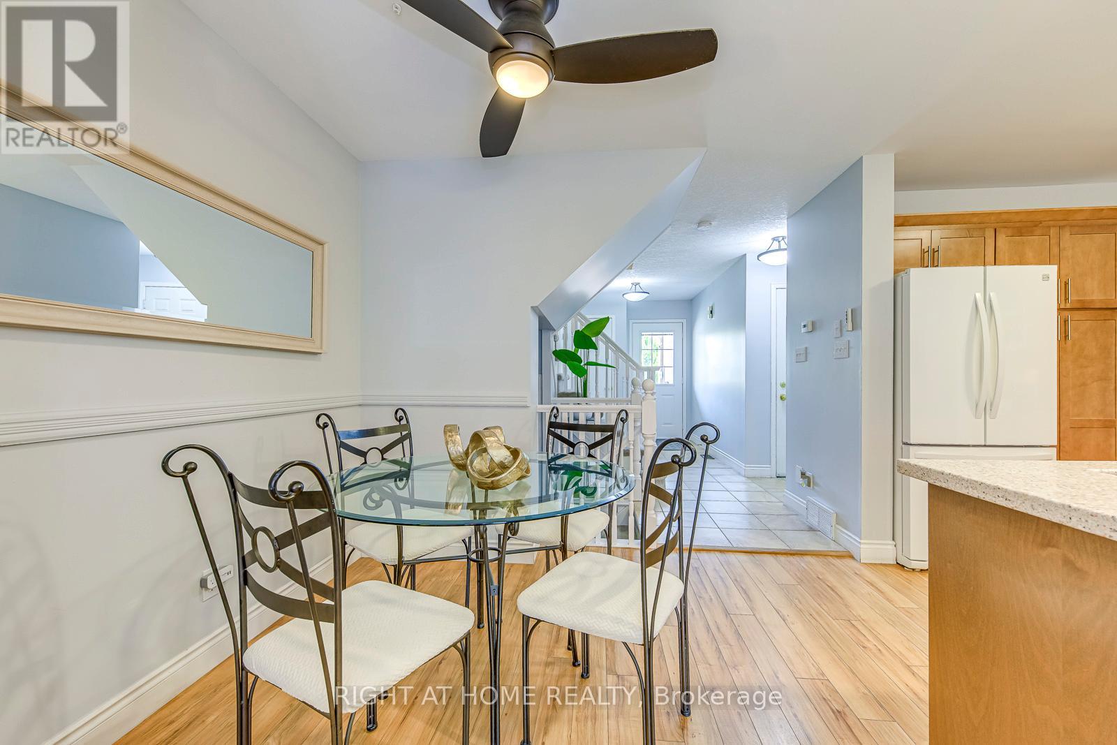 457 Laurel Gate Drive, Waterloo, Ontario  N2T 2S1 - Photo 11 - X12414550